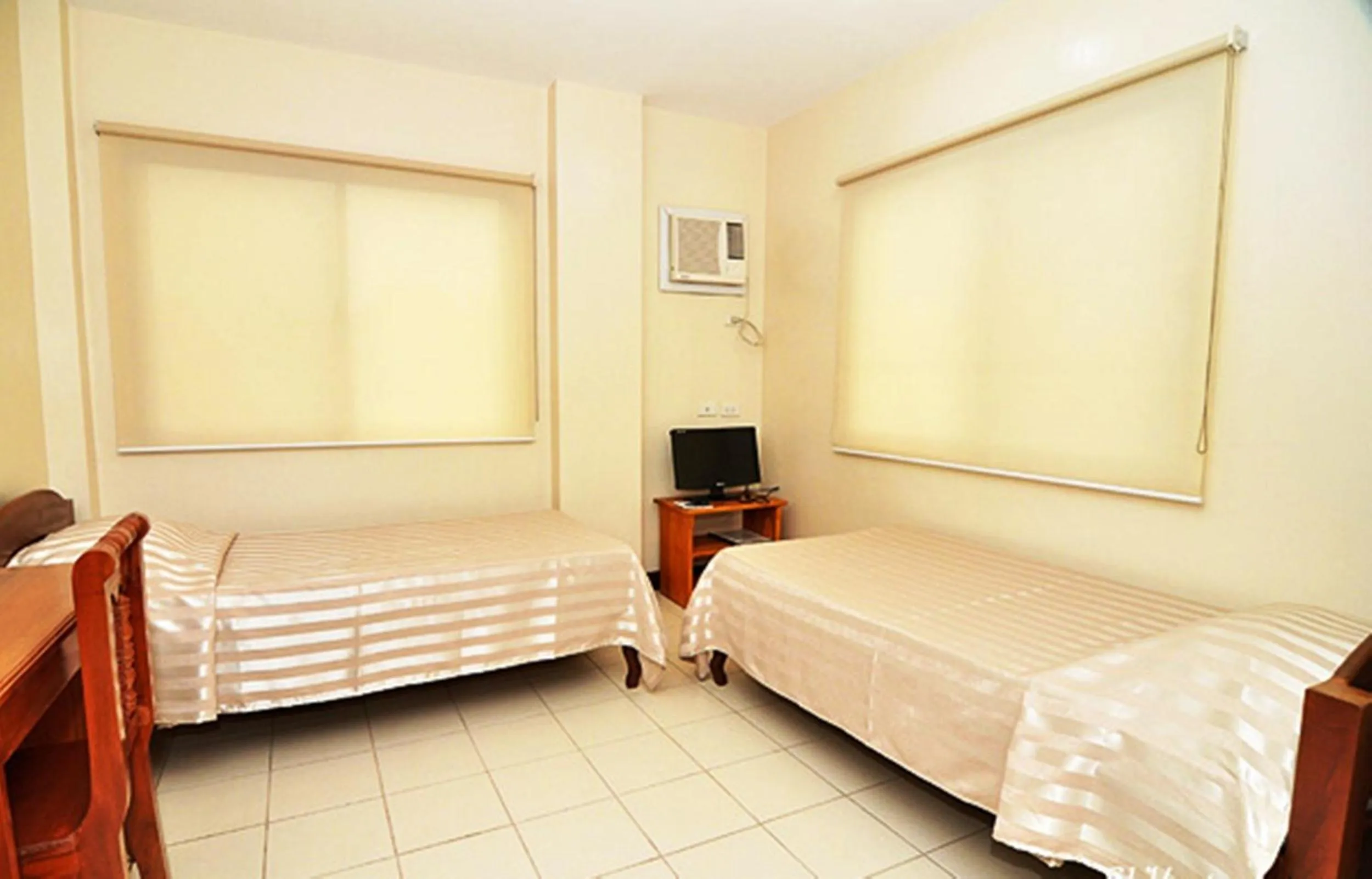 Photo of the whole room, Bed in El Haciendero Private Hotel