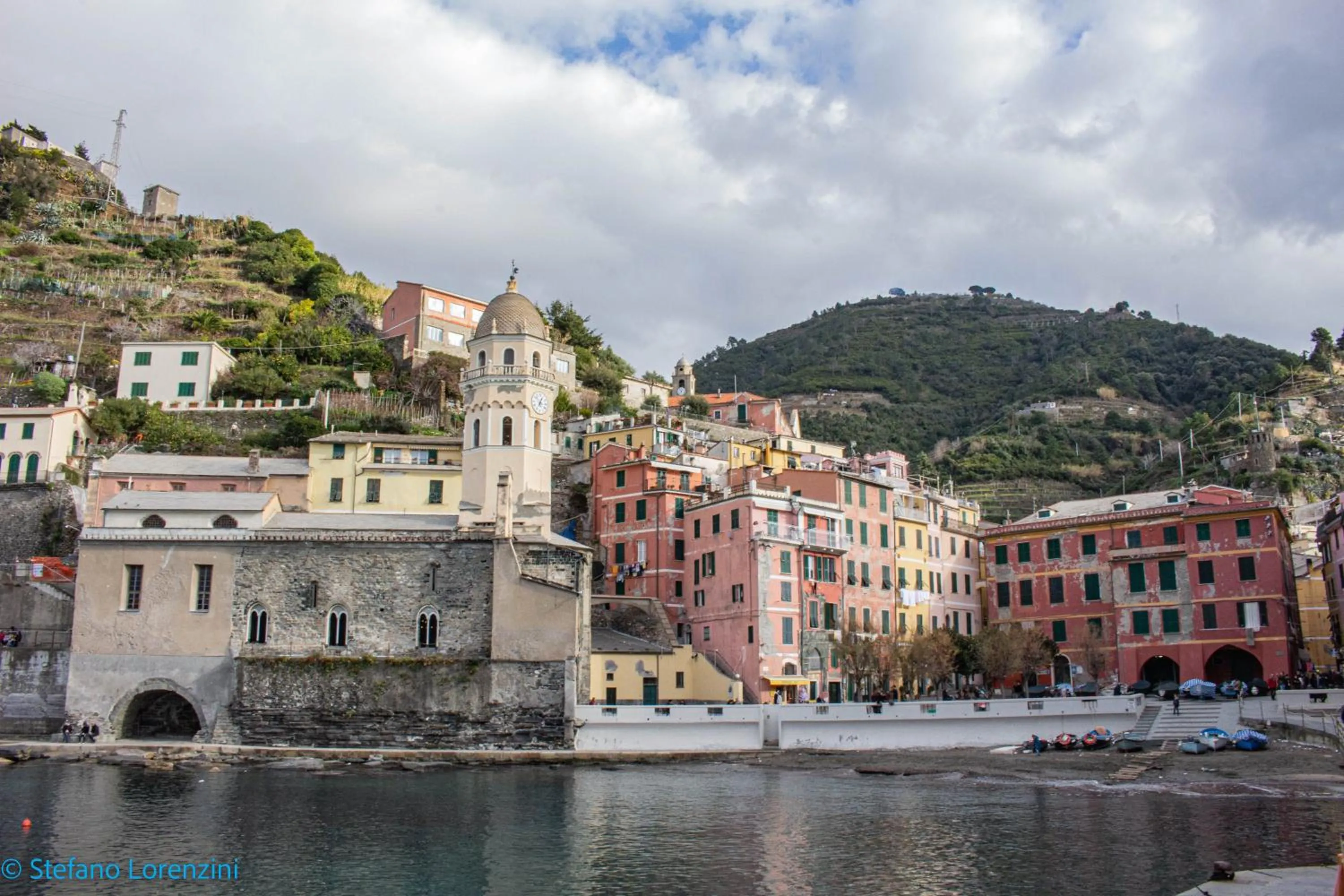 Nearby landmark in Albergo la Luna