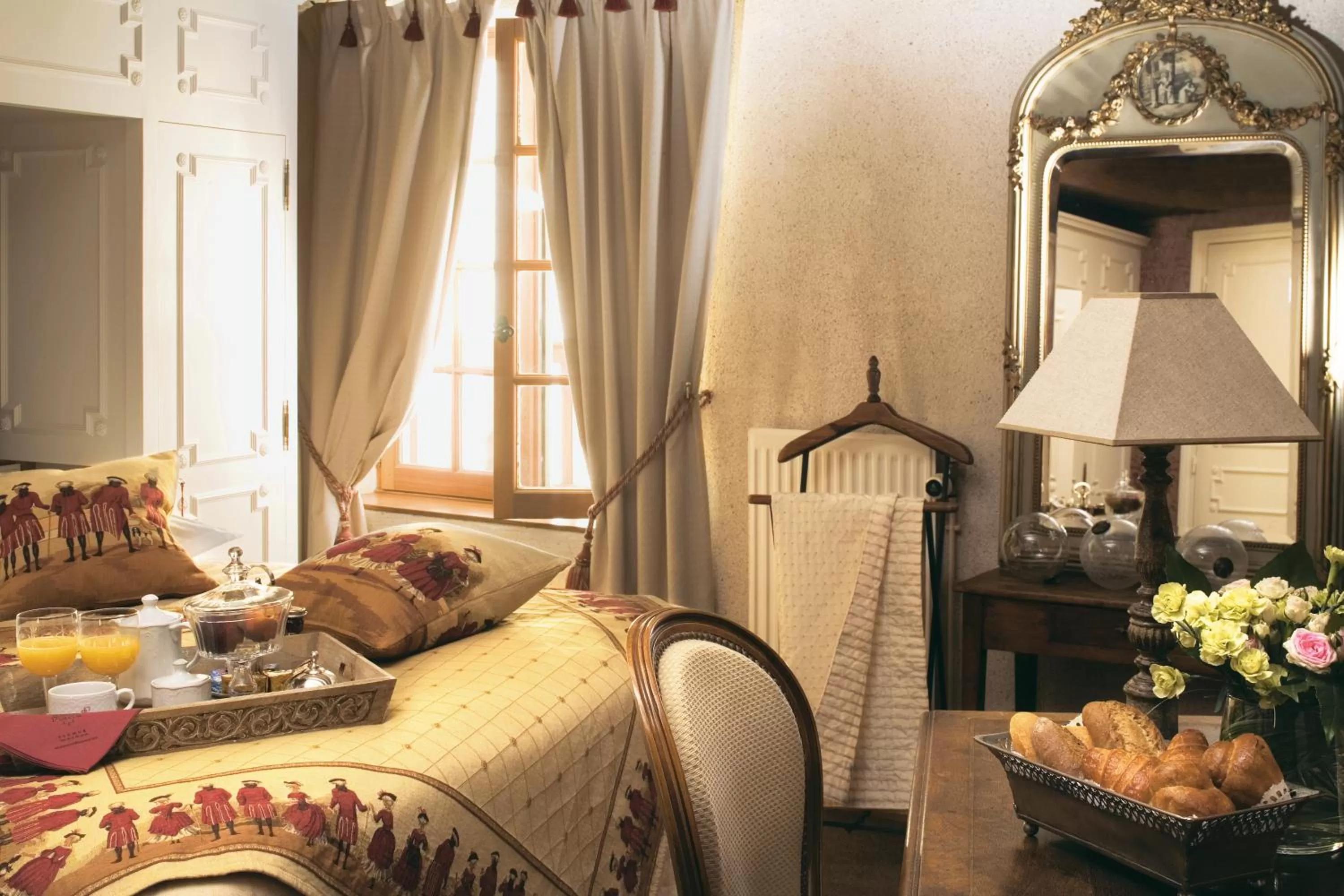 Other, Bed in Hôtel Saint Pierre Boutique-Hôtel