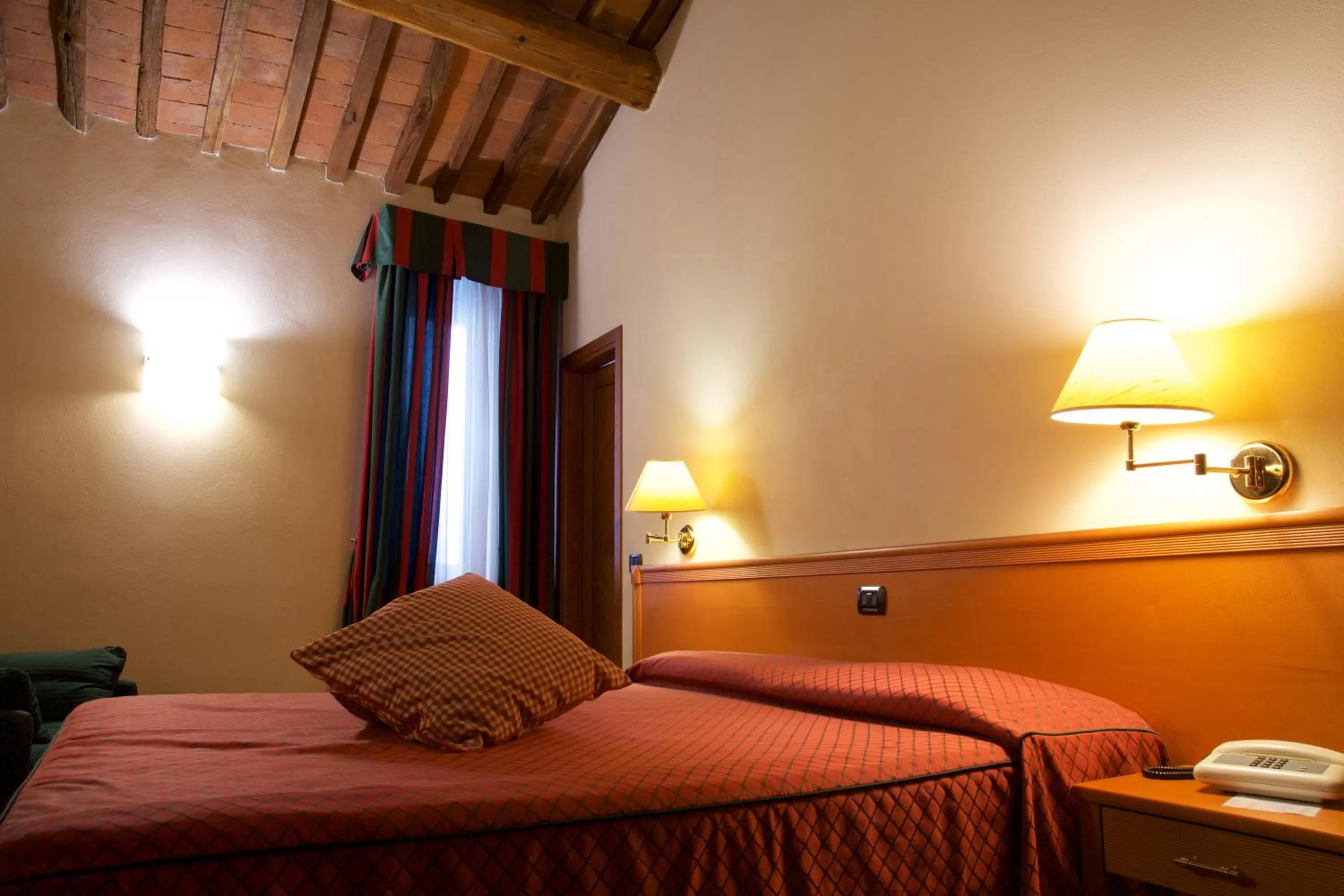 Bed in Hotel La Luna