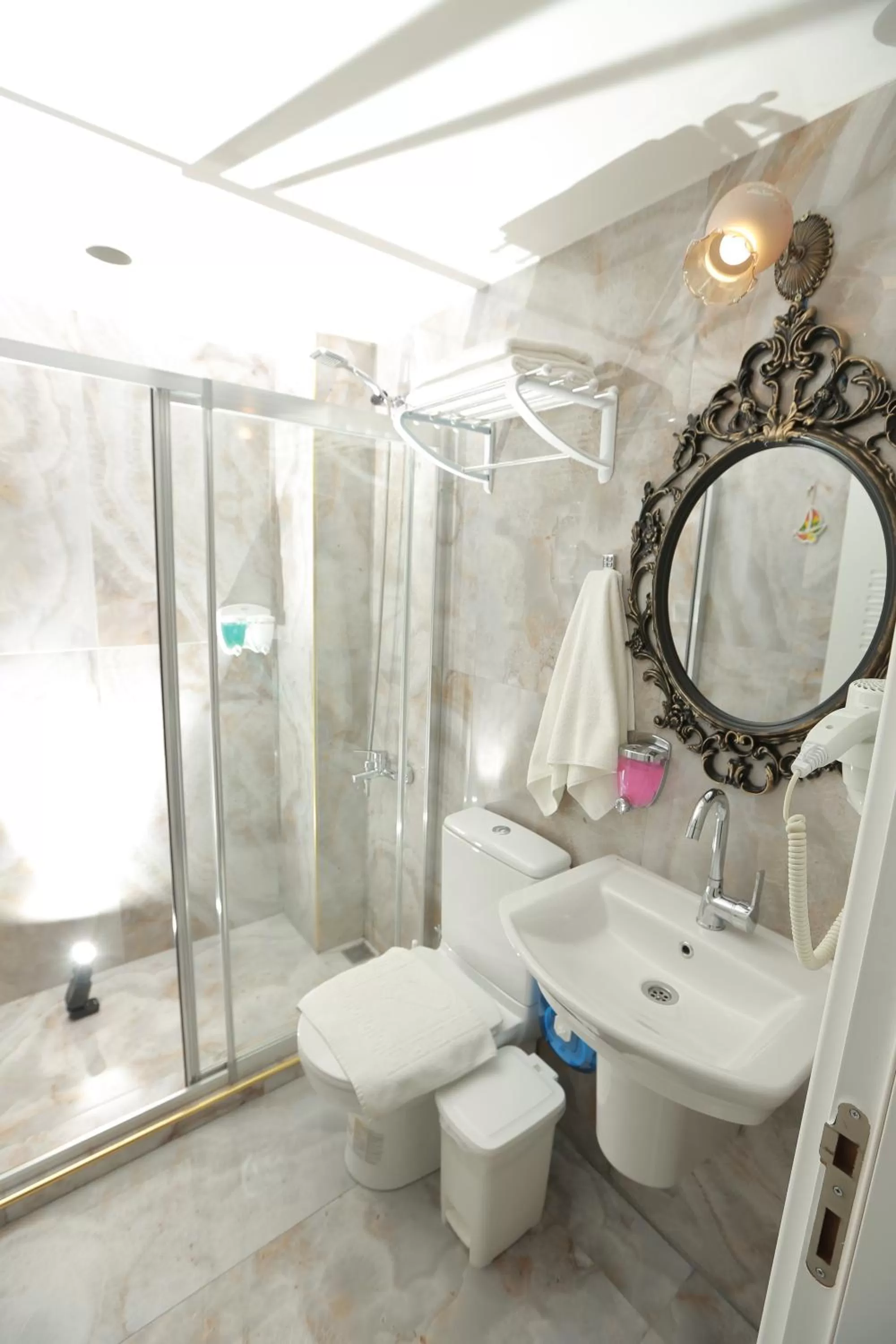 Bathroom in Constantinopolis Hotel