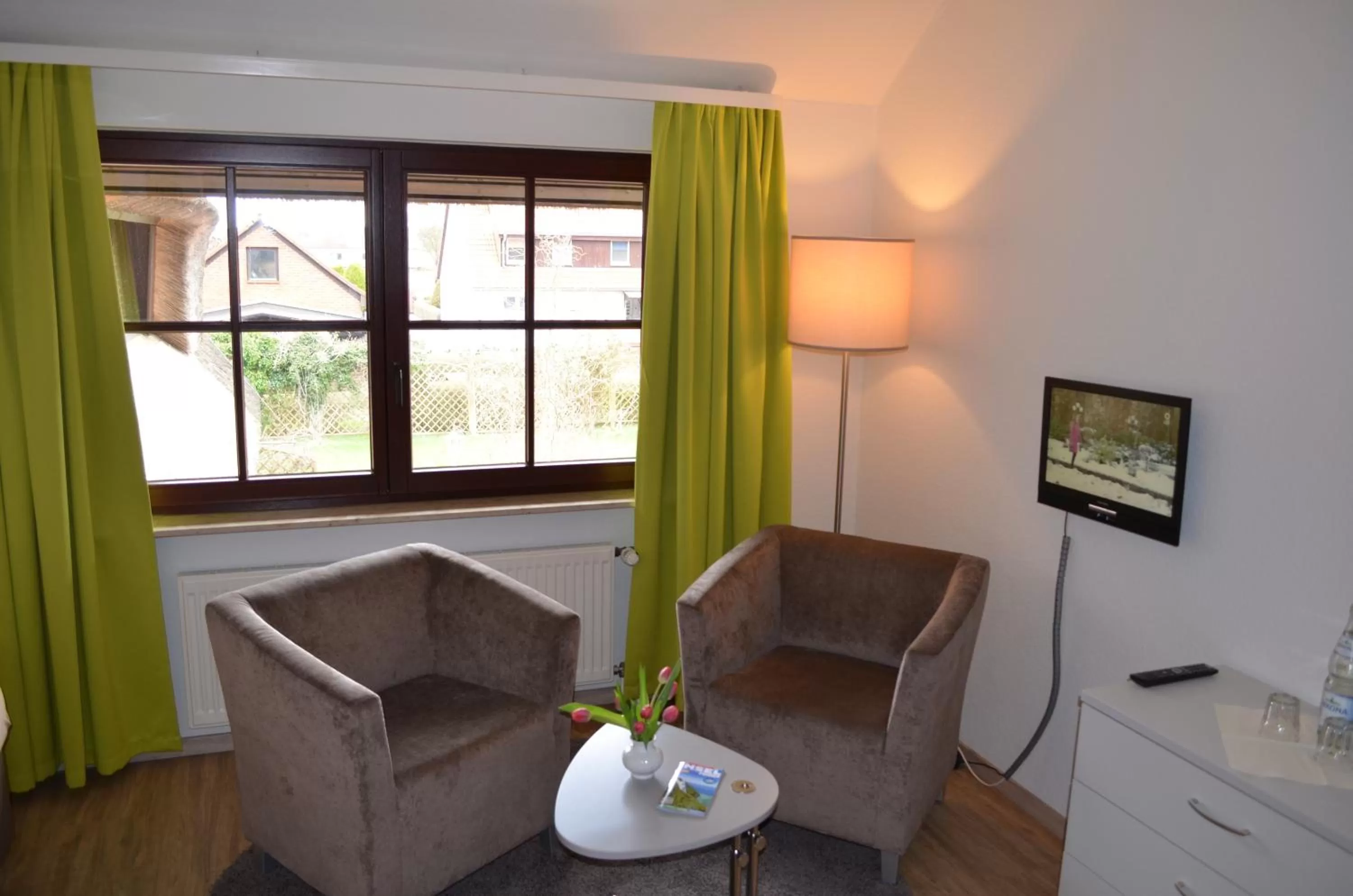 Day, Seating Area in Mare Balticum