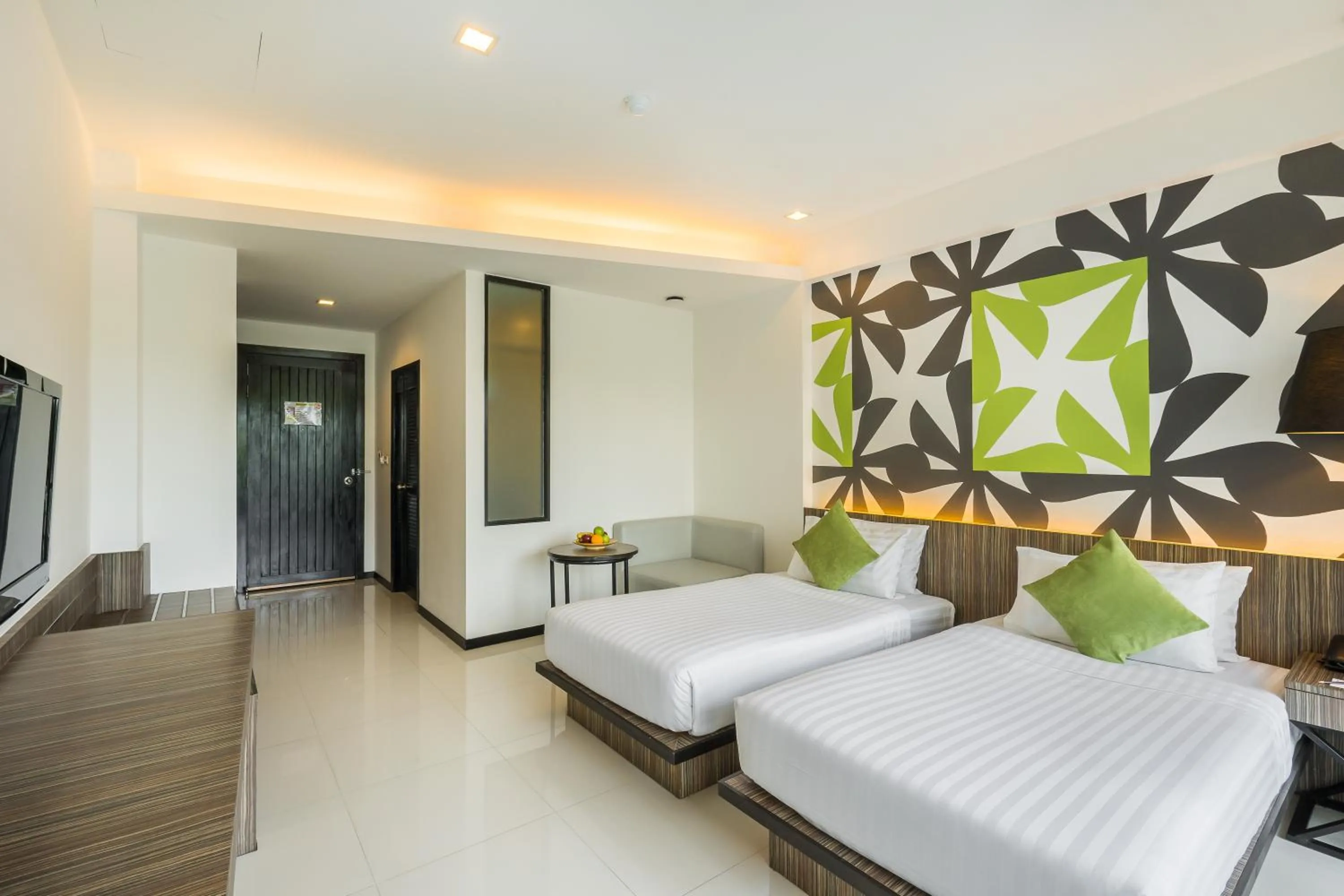 Bedroom, Bed in Hotel J Residence Pattaya