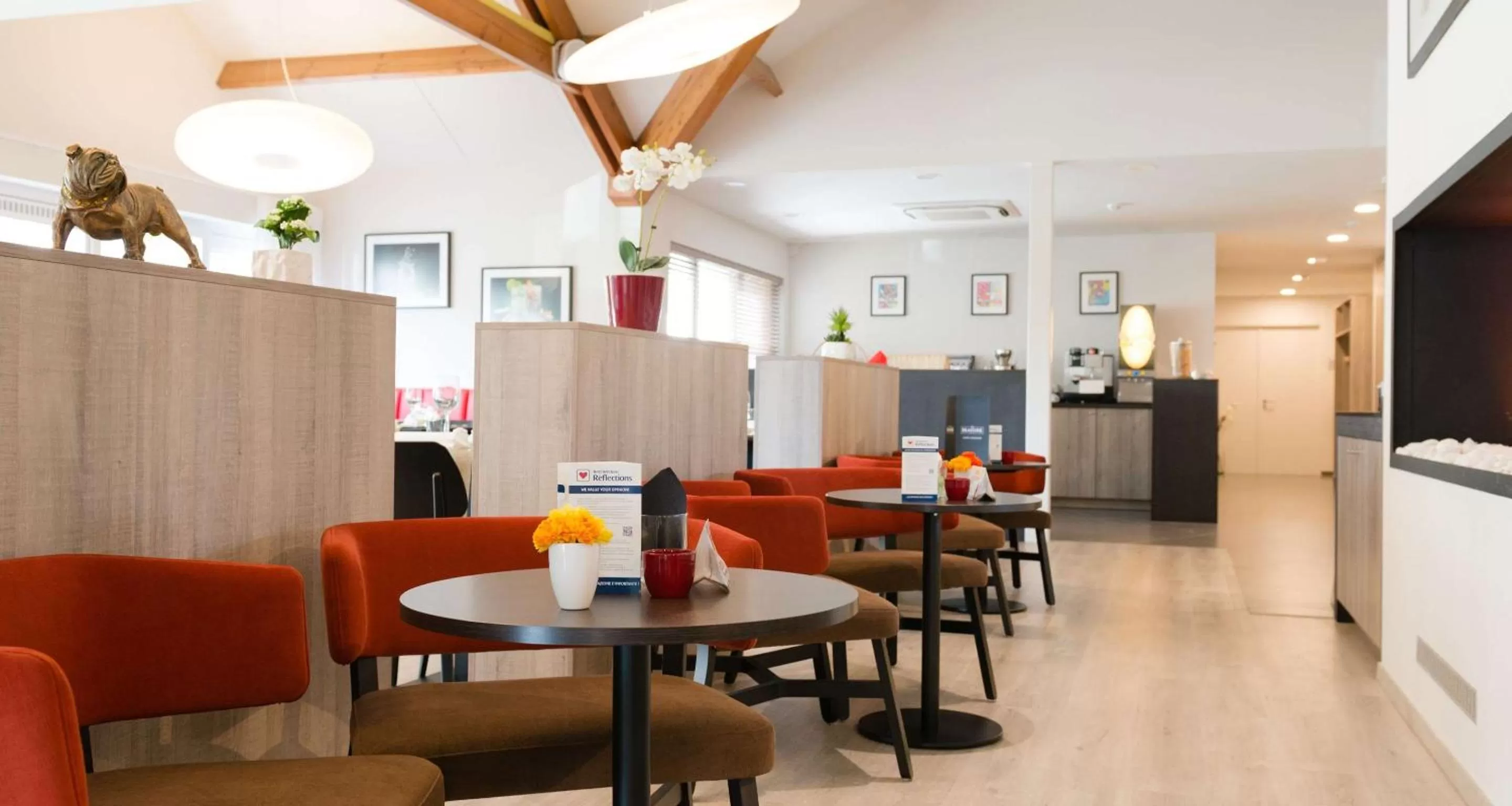 Lounge or bar in Best Western Hotel Wavre