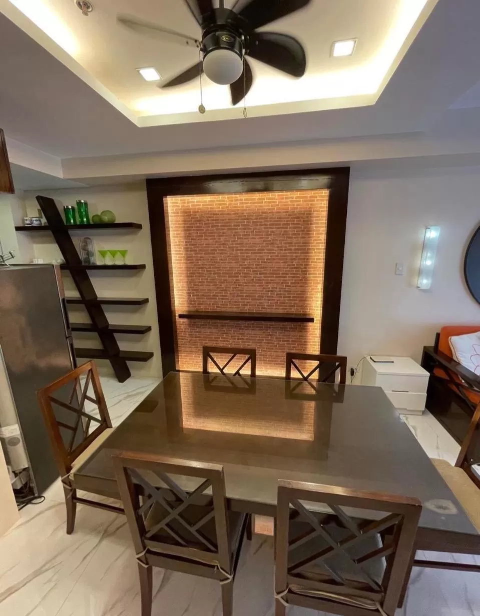 Luxurious Family Room Pico de Loro