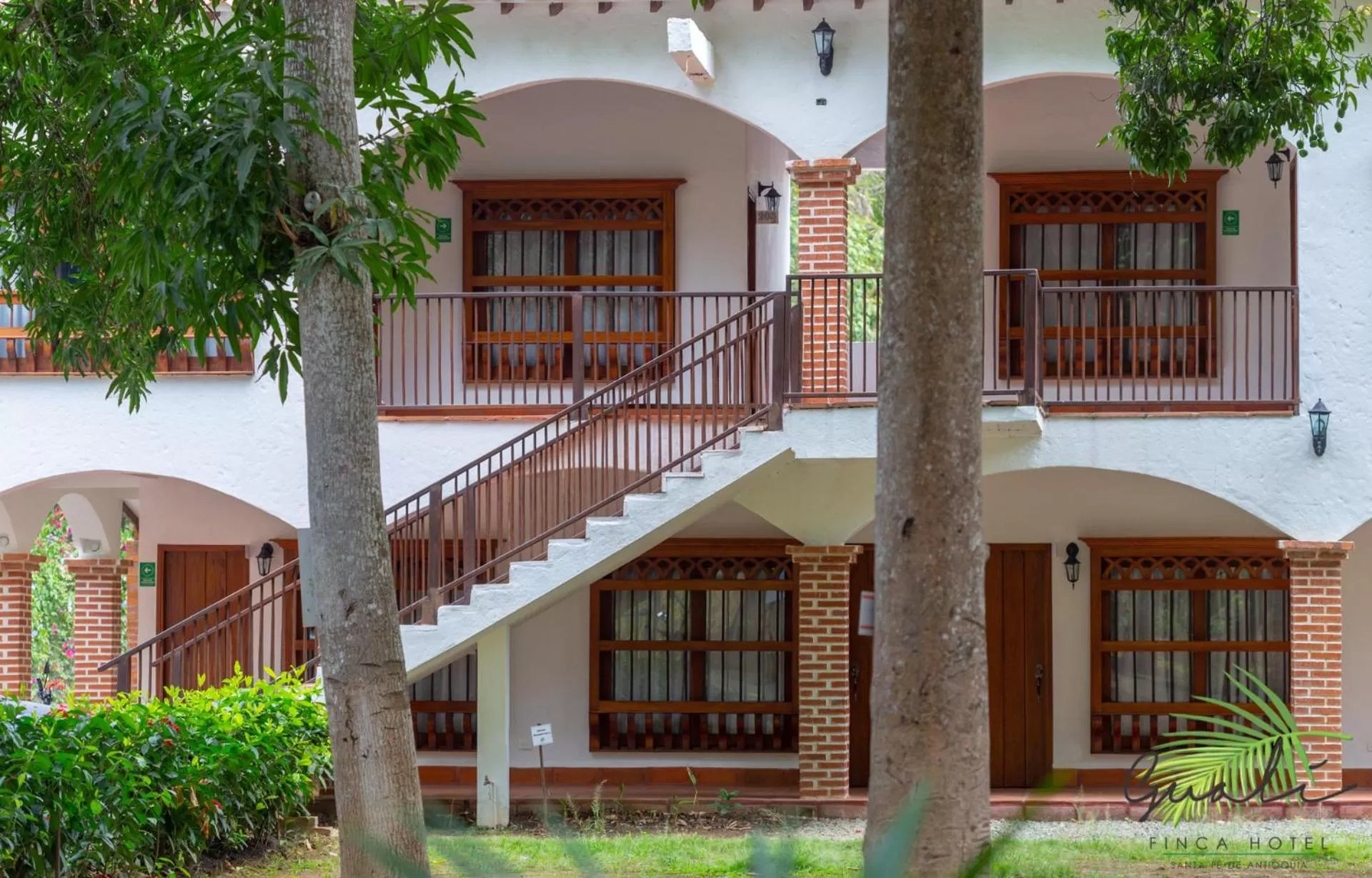 Facade/entrance, Property Building in Finca Hotel Guali Santafe