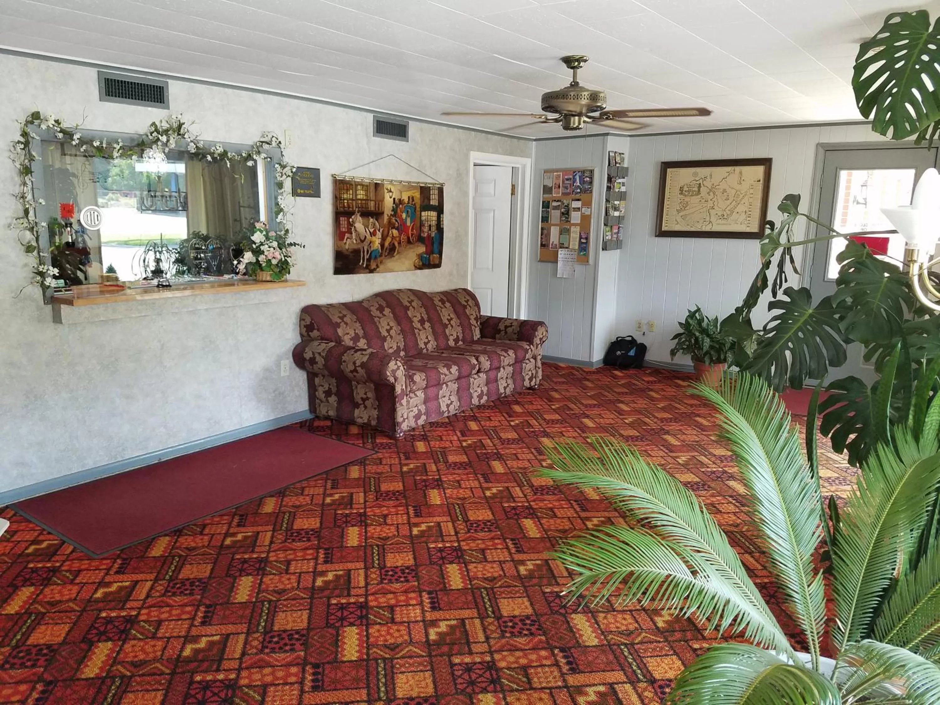 Lobby or reception in Melody Motor Lodge