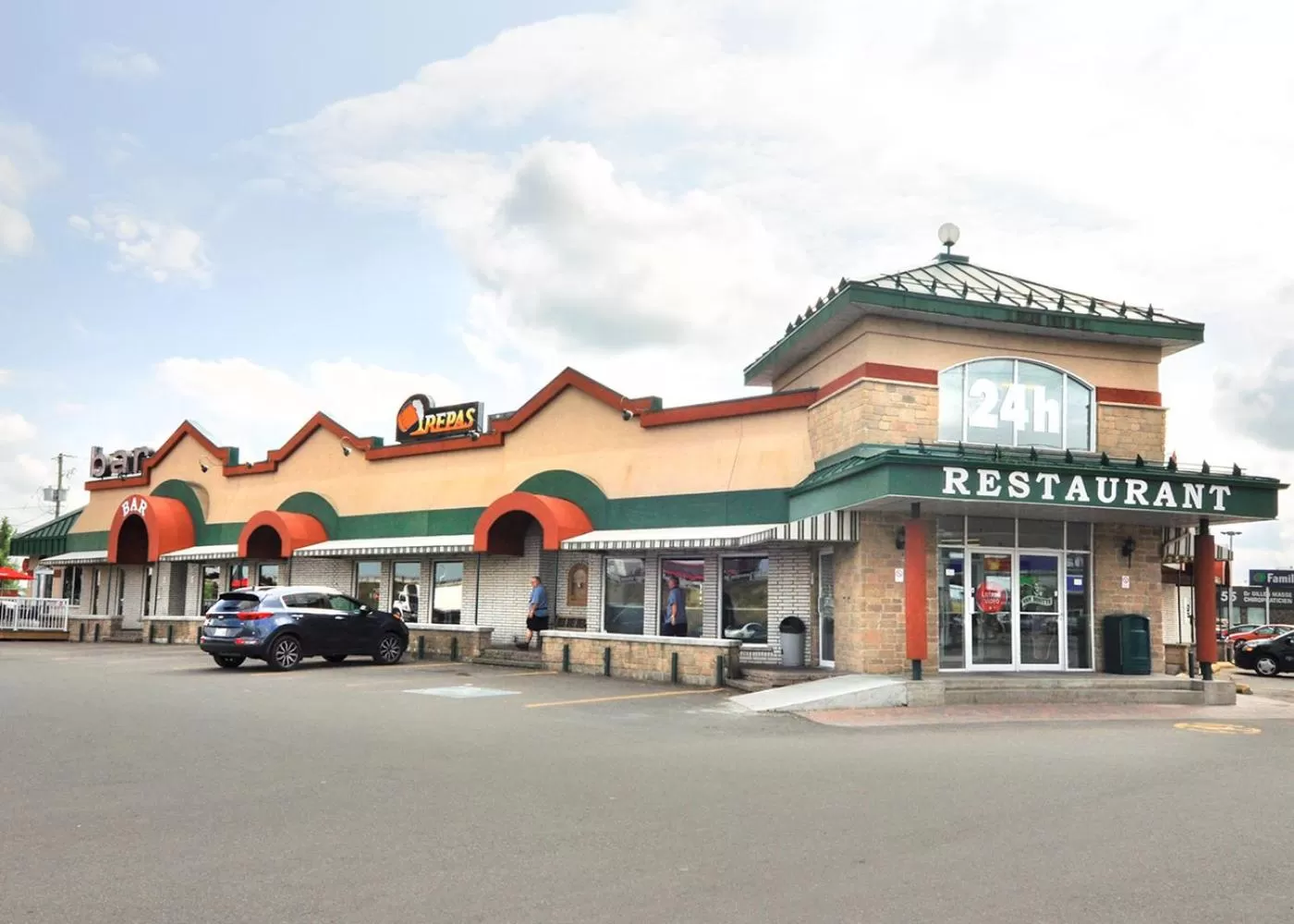 Facade/entrance in Complexe Hotelier Le 55