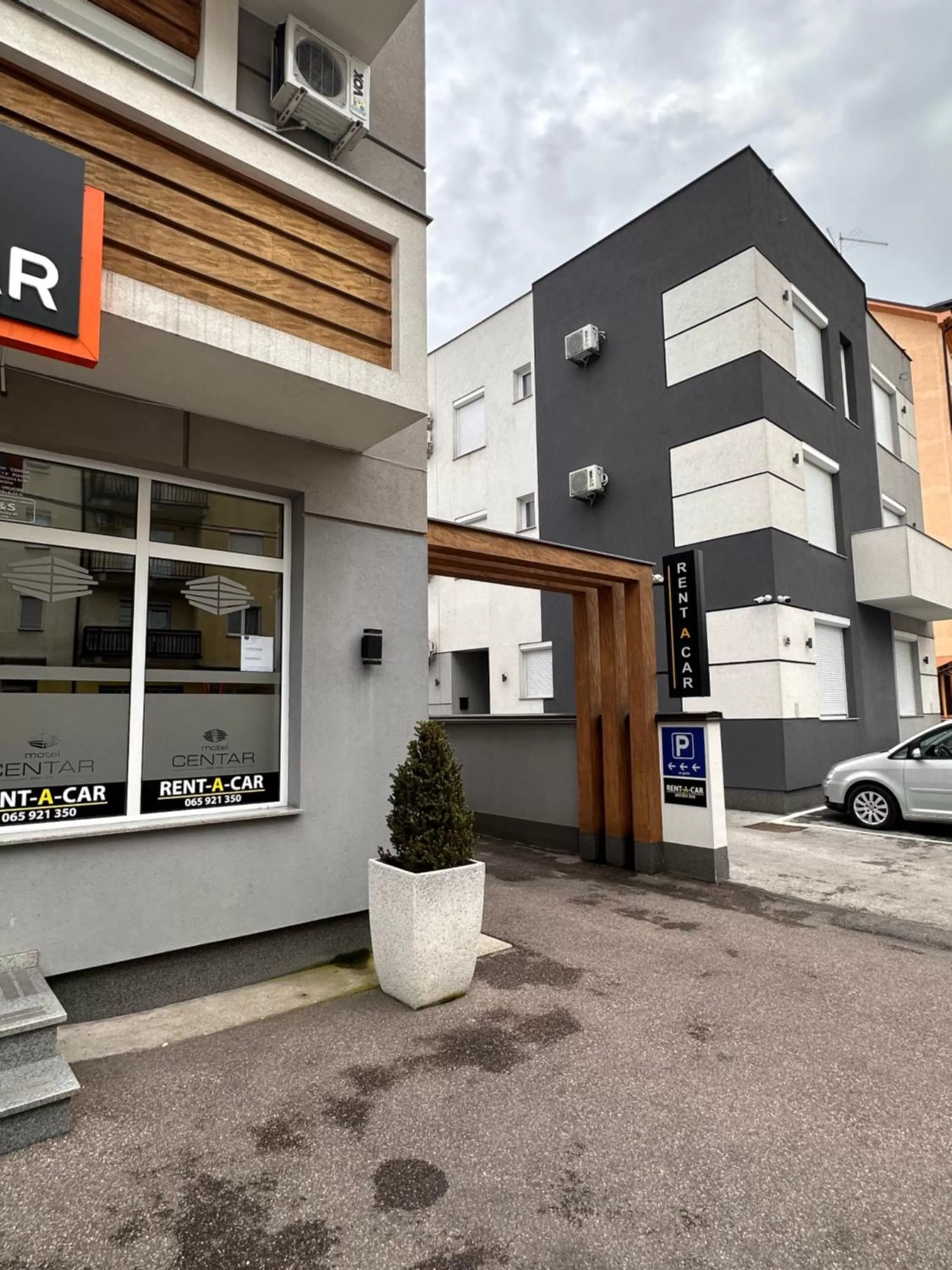 Property building in Motel Centar