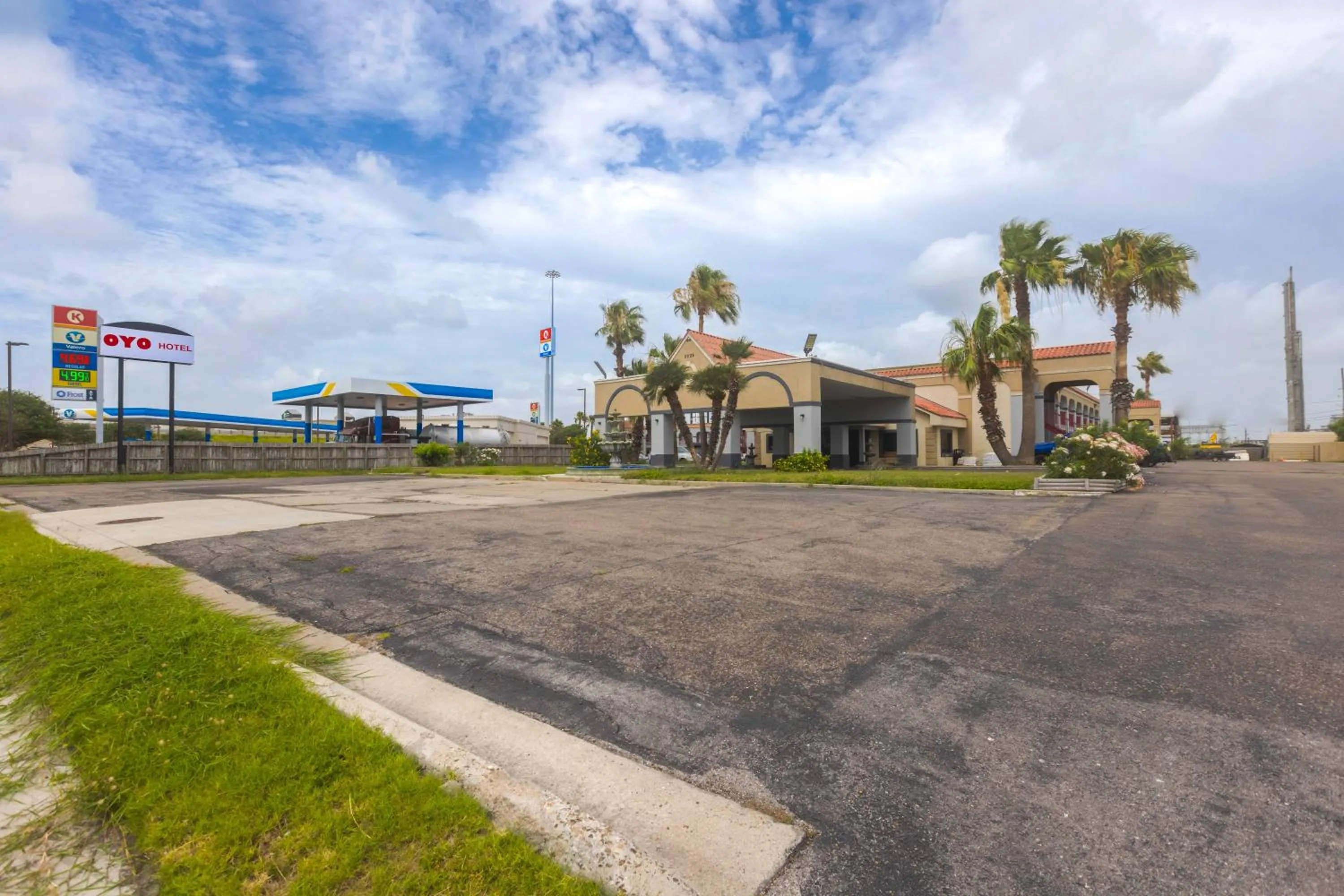 Facade/entrance in Coastal Inn Corpus Christi