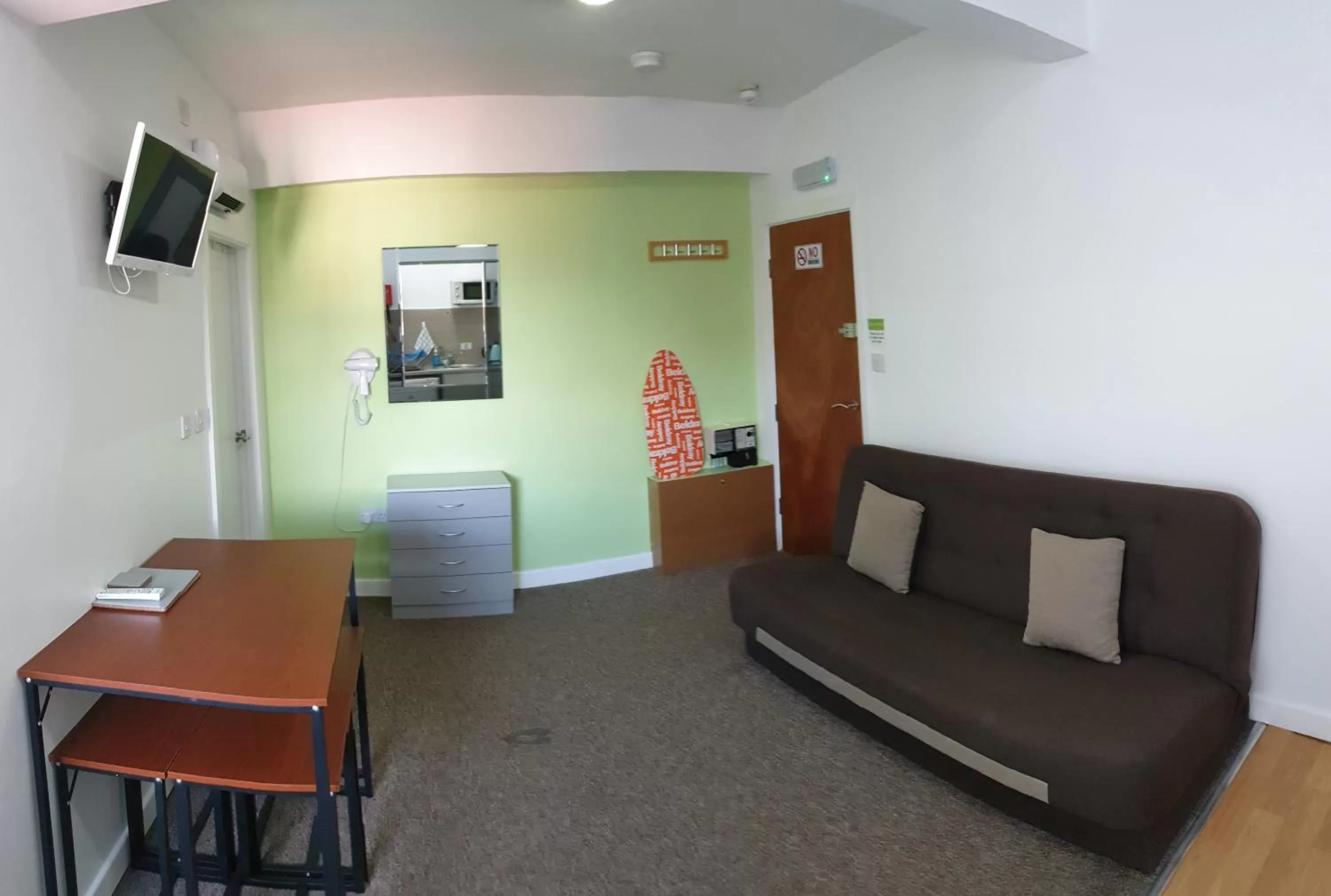 Living room in Charlton Aparthotel