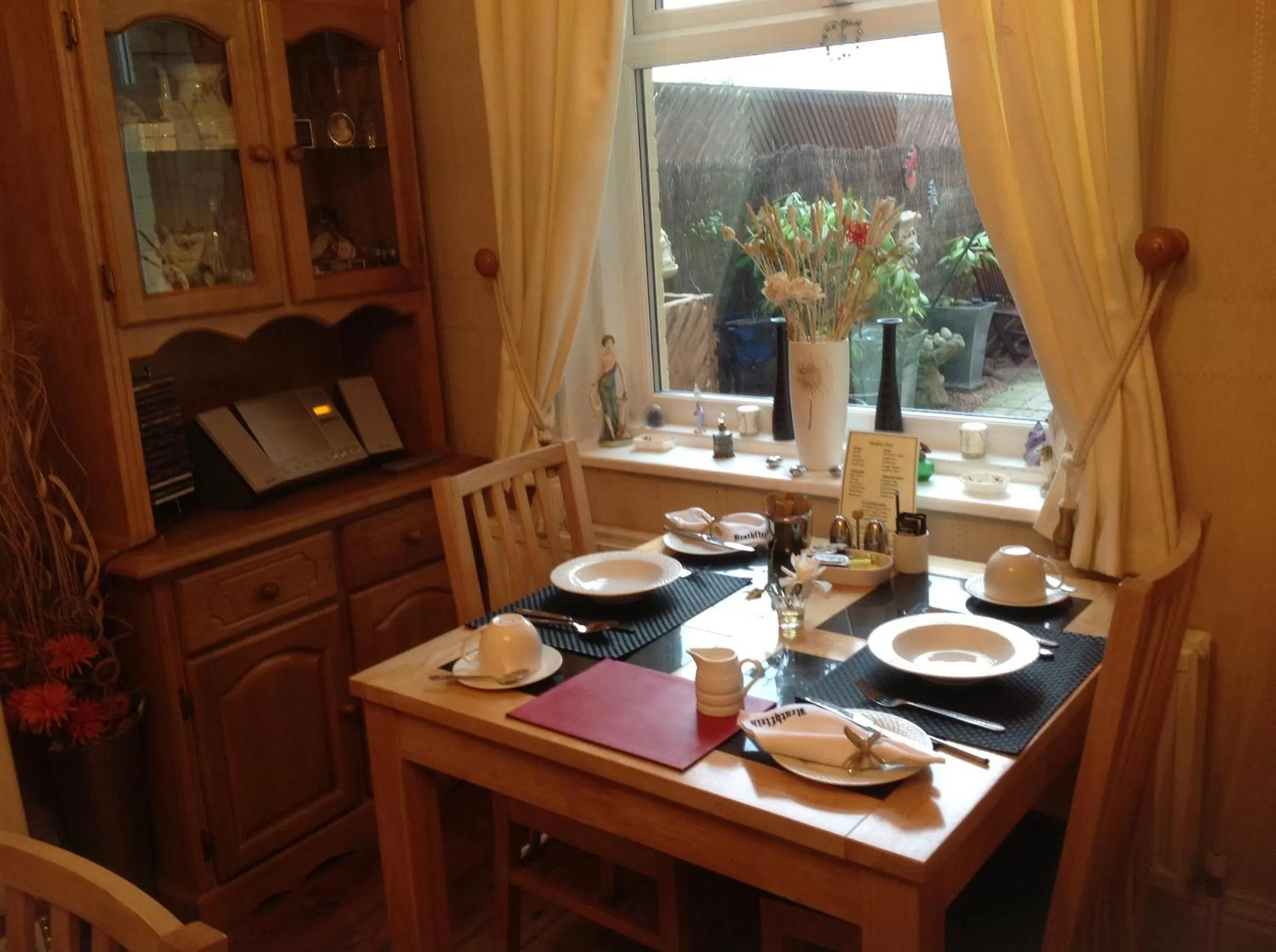 Dining area in Heathfield Bed and Breakfast