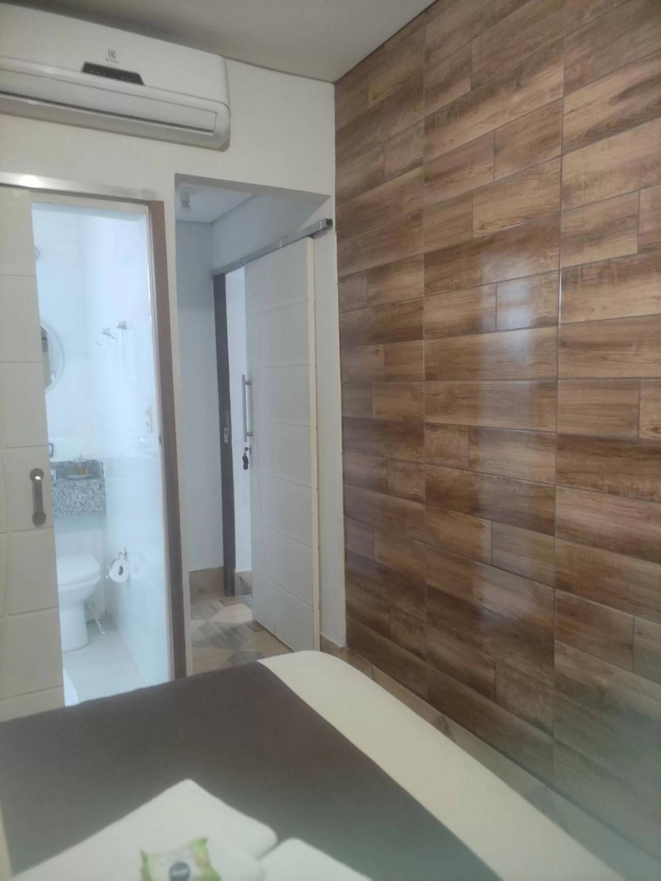 Pousada da Gi Suítes e Turismo