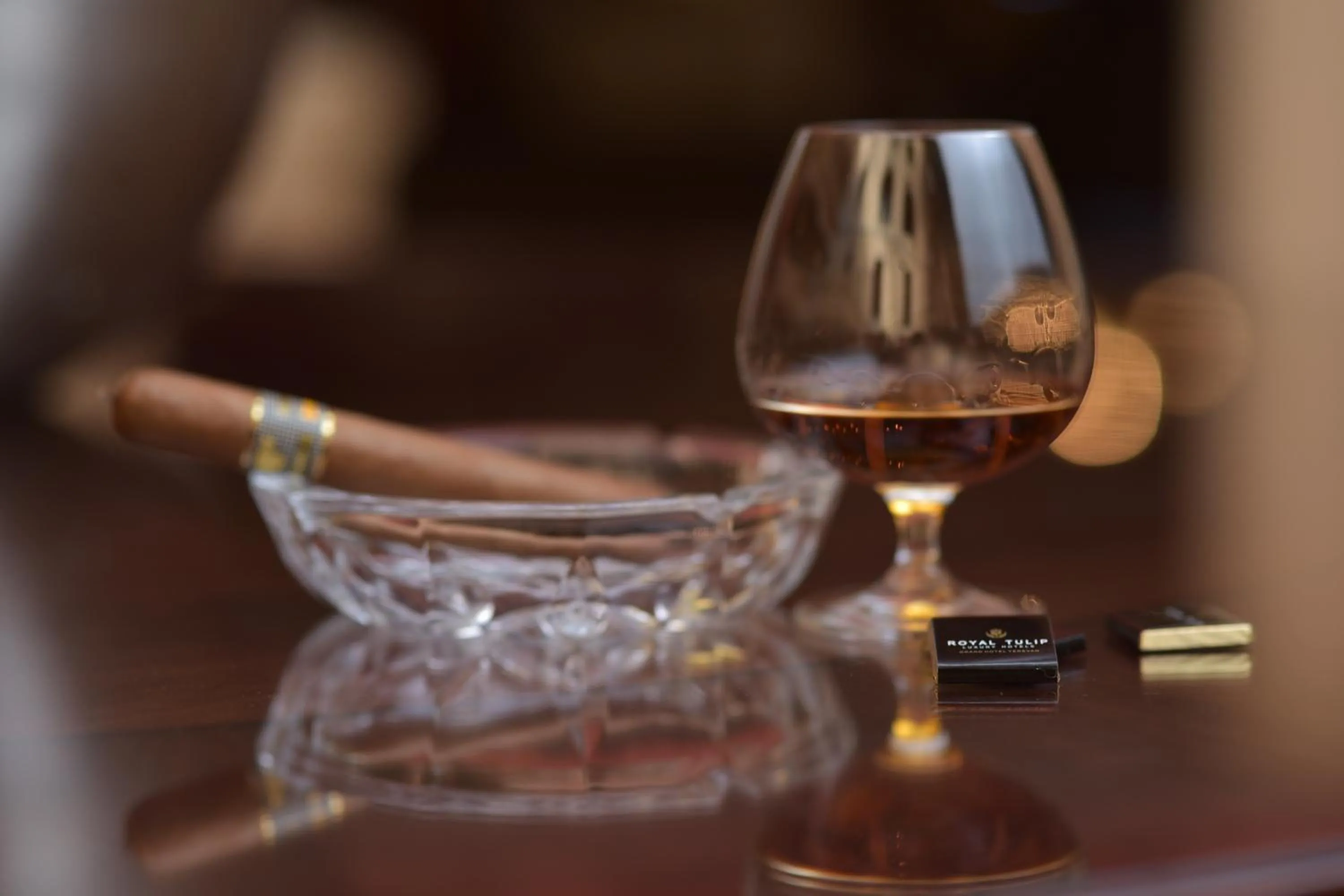 Lounge or bar in Grand Hotel Yerevan - Small Luxury Hotels of the World