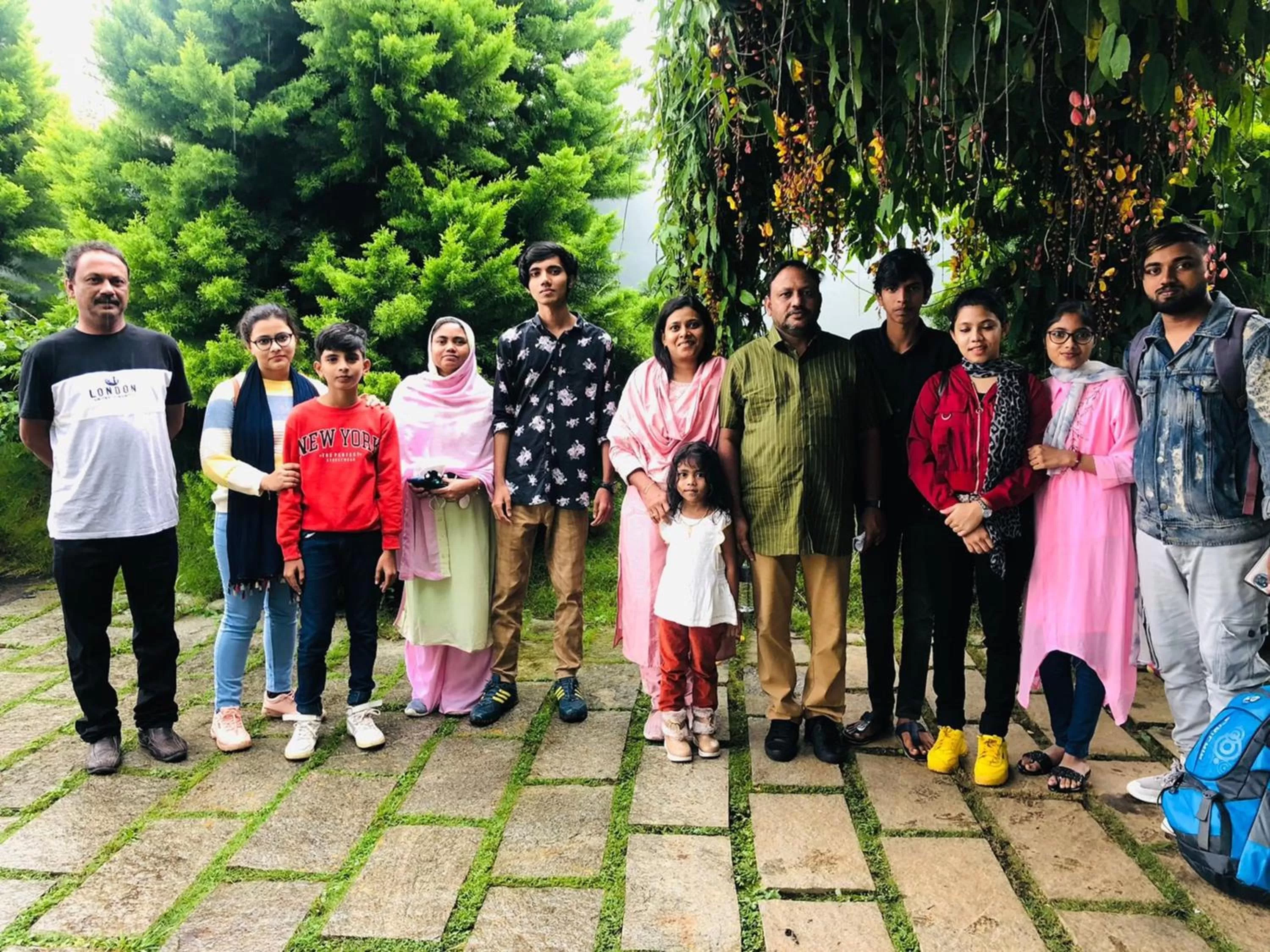 group of guests in Pleasant Hill Resort