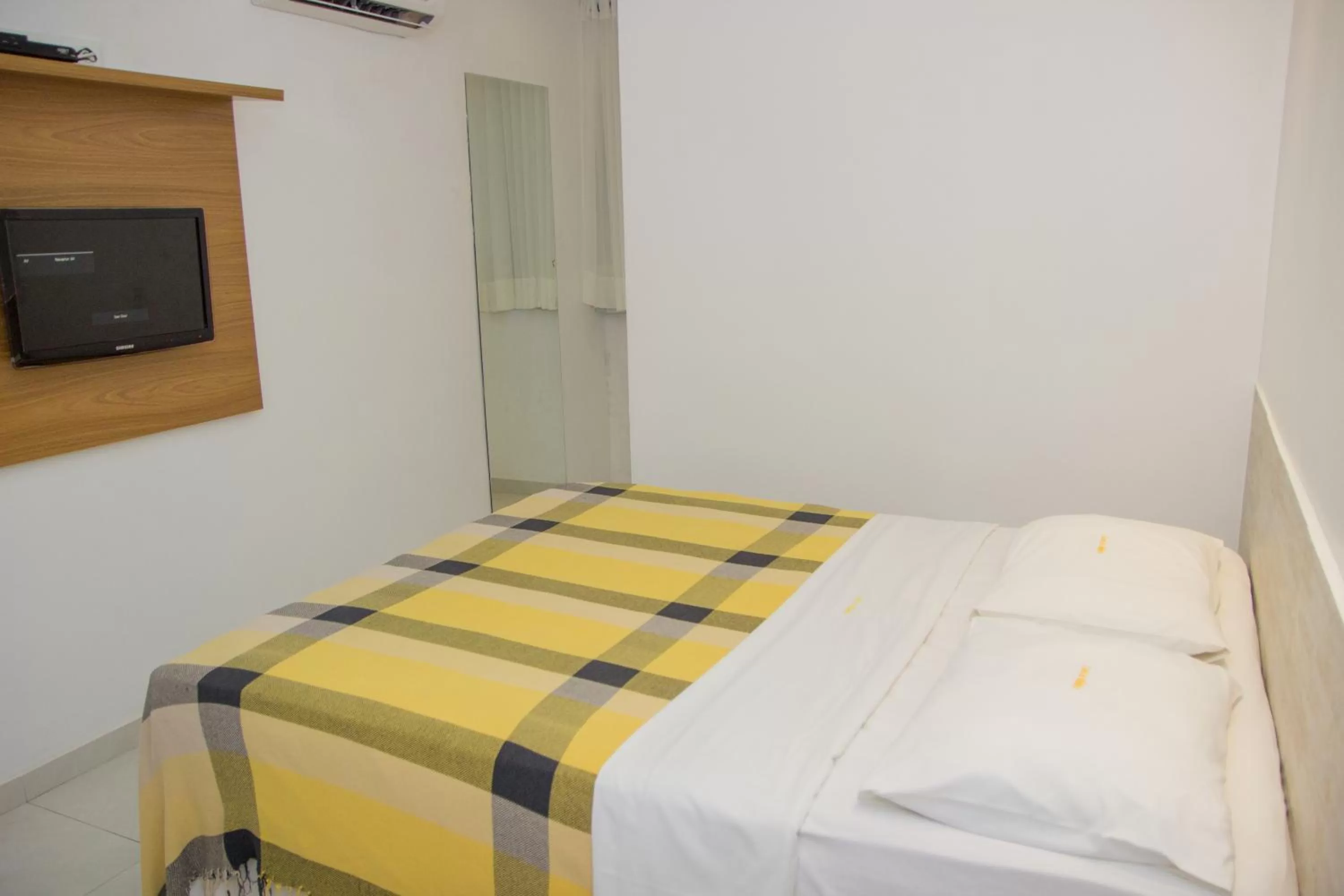 Bed in Hotel Costa do Atlântico