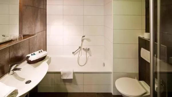 Bathroom in Hotel Moers van der Valk