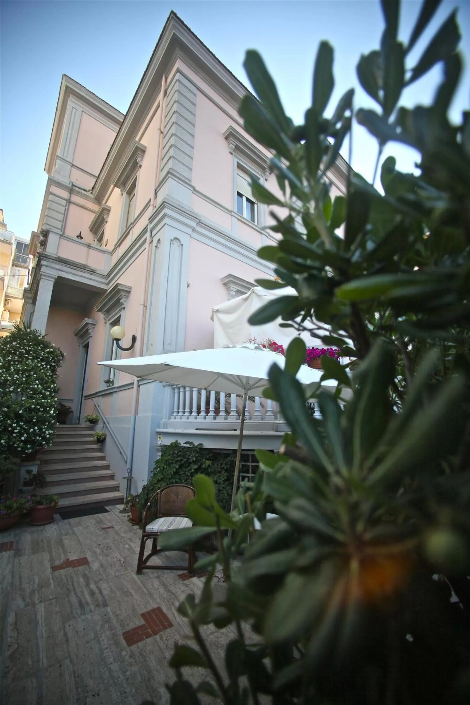 Property building in Villa L'Aurora