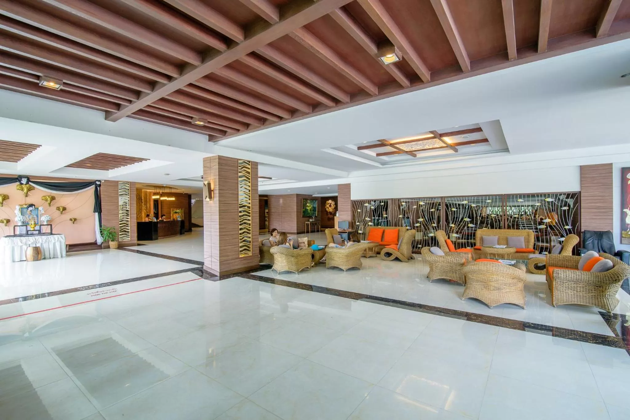 Golden Beach Cha-Am Hotel