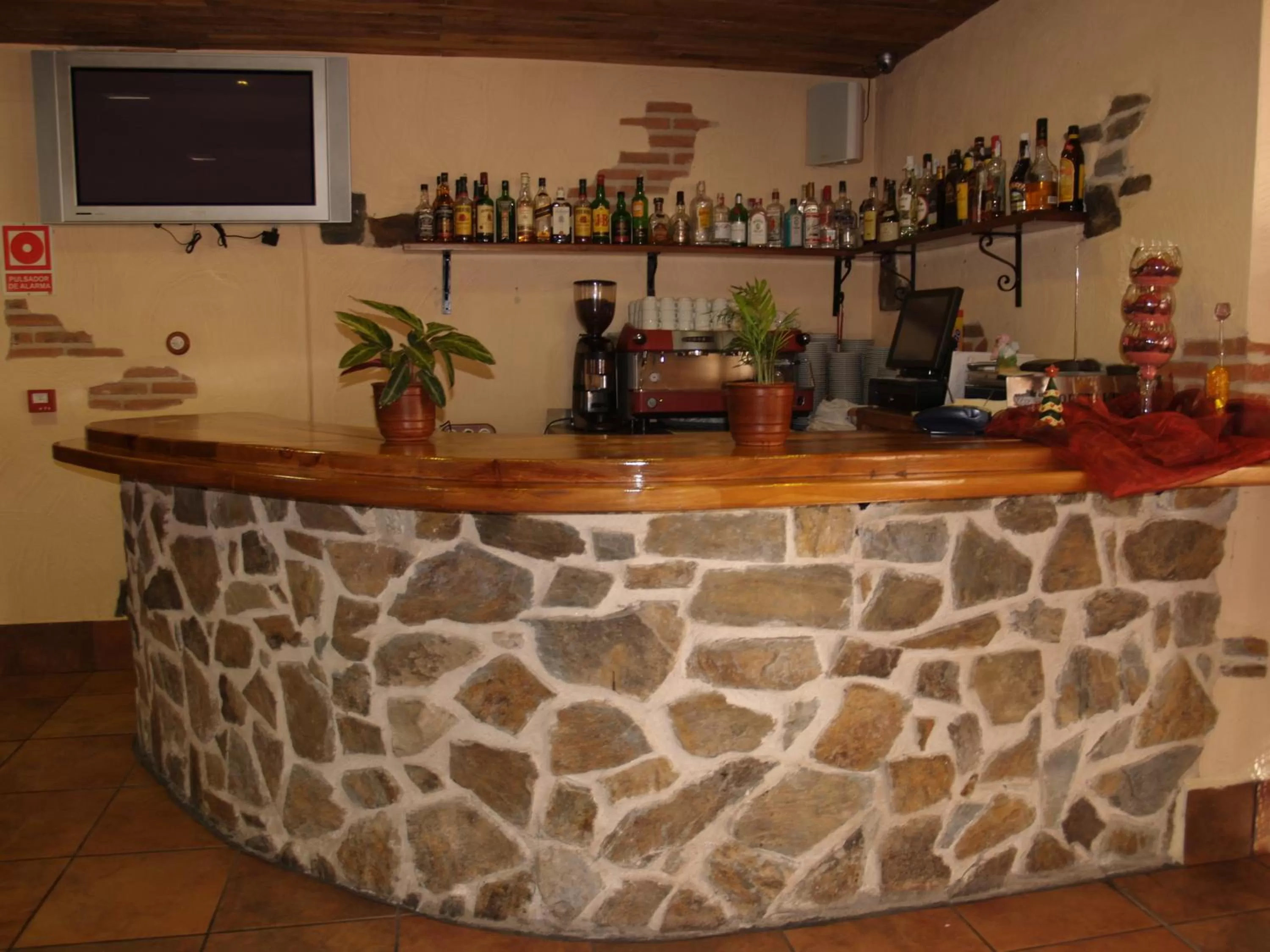 Restaurant/places to eat in Hotel Rural El Rocal