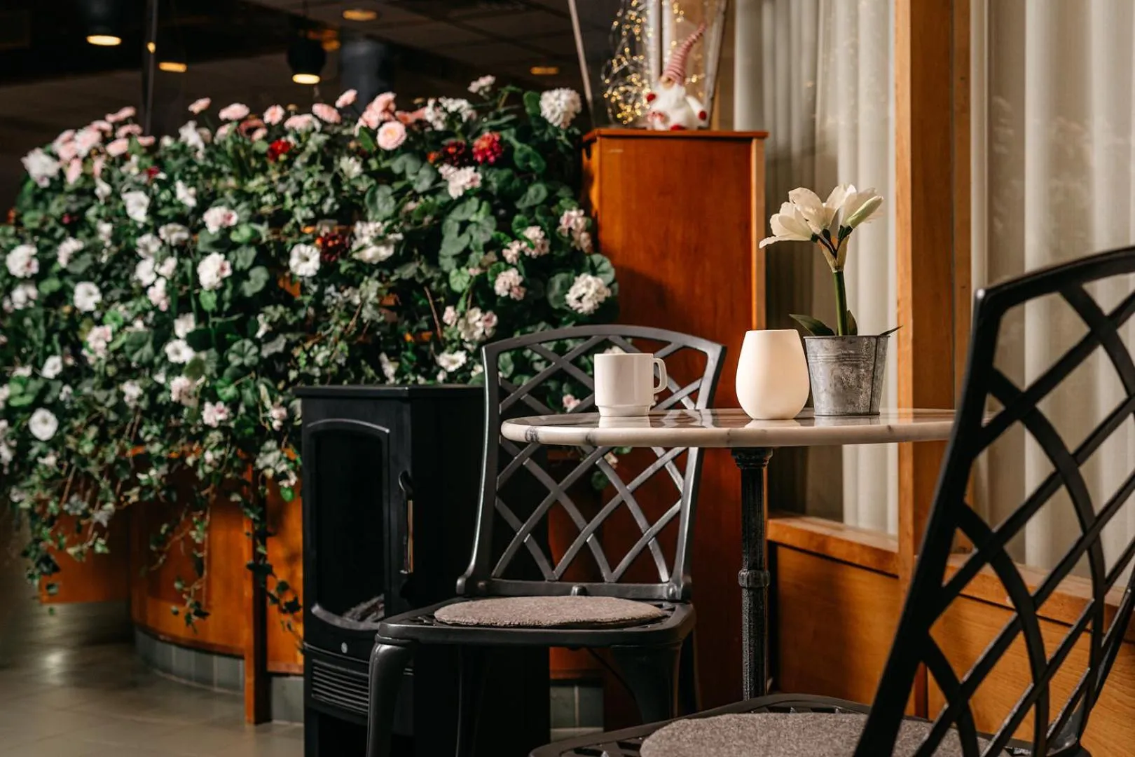 Seating area in Hotell Björken