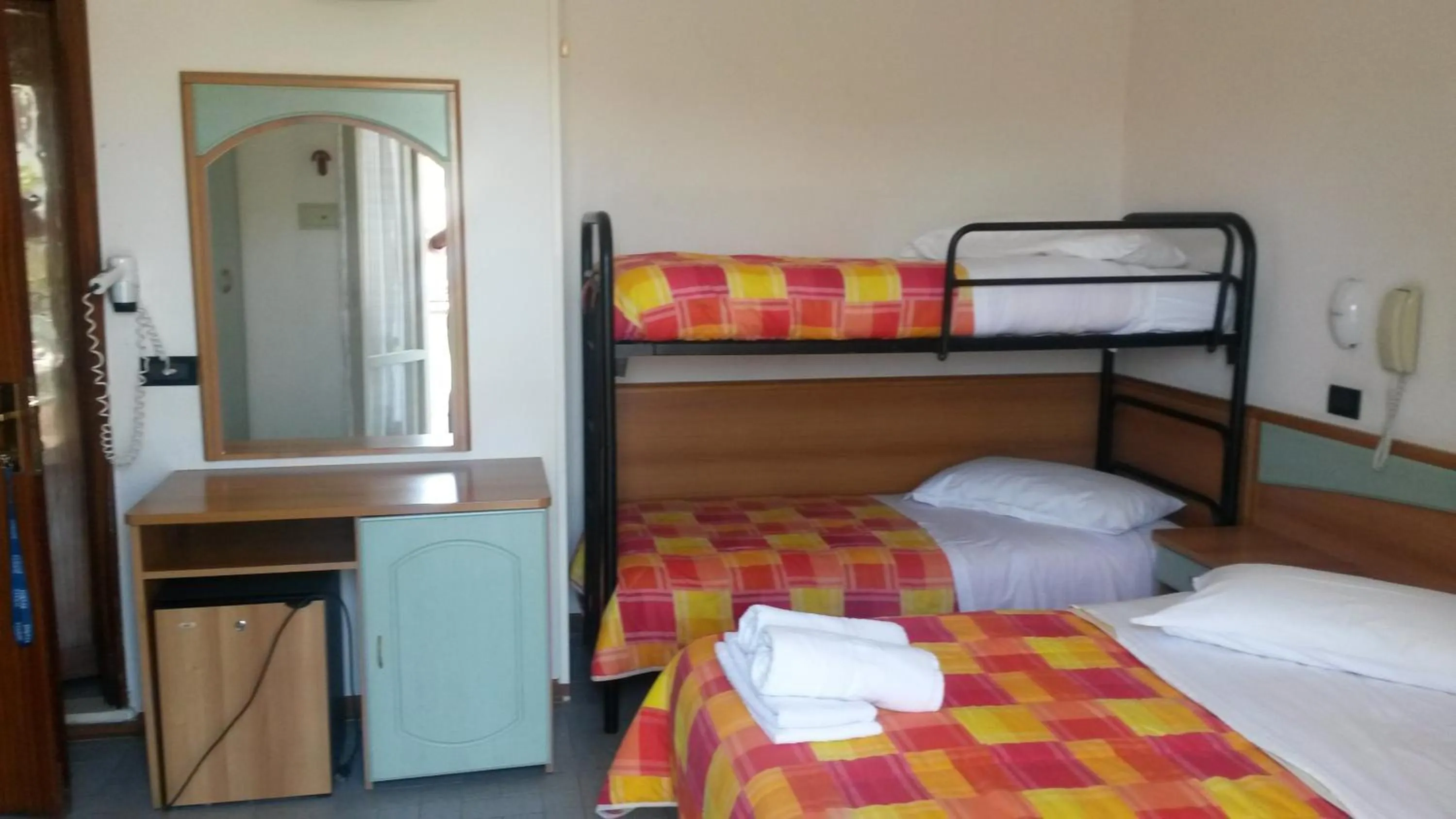 Photo of the whole room in Hotel Orchidea