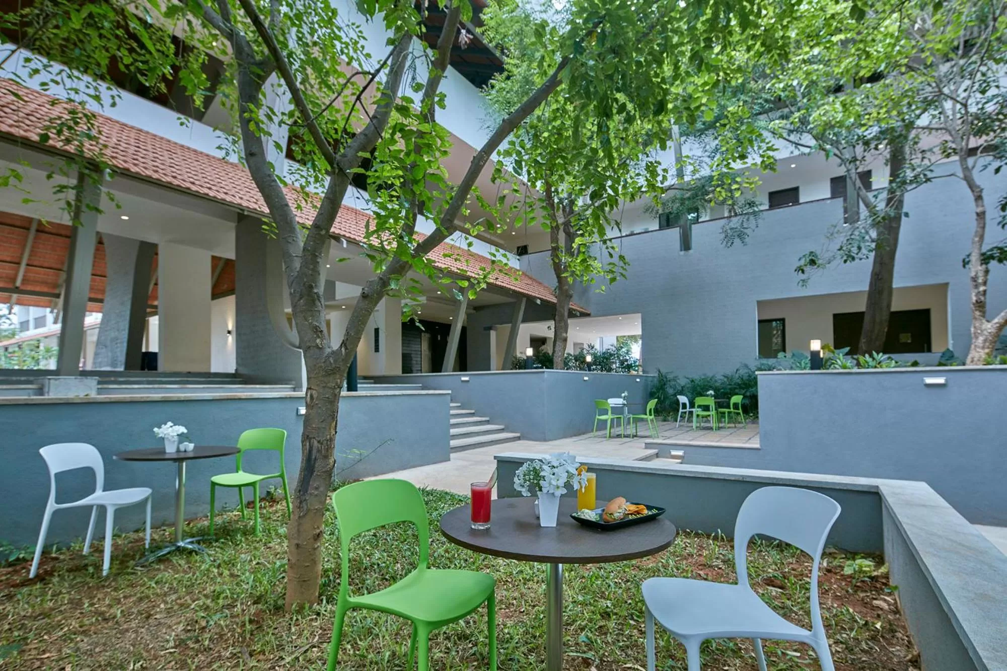 Restaurant/places to eat in Signature Club Resort