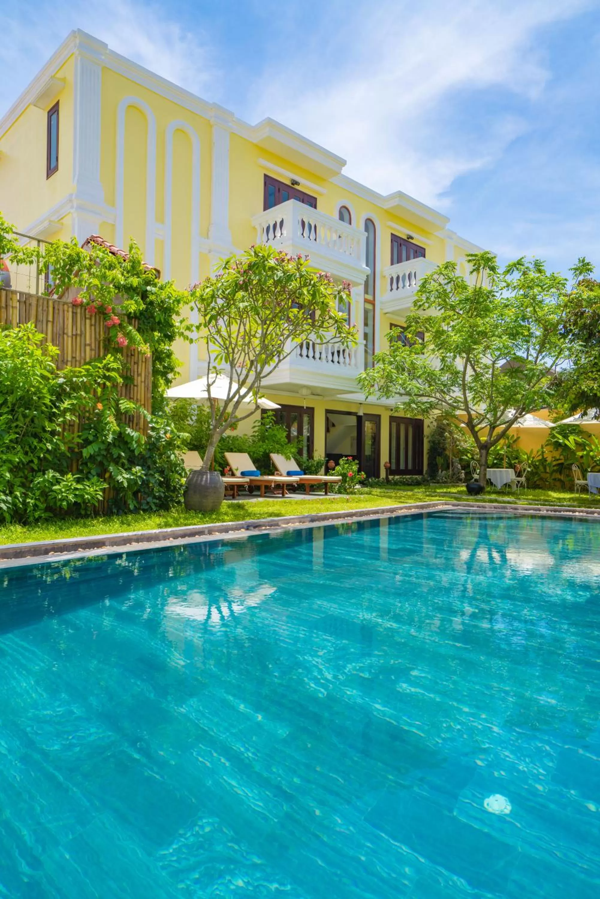 Property building in Hoian Central Hotel