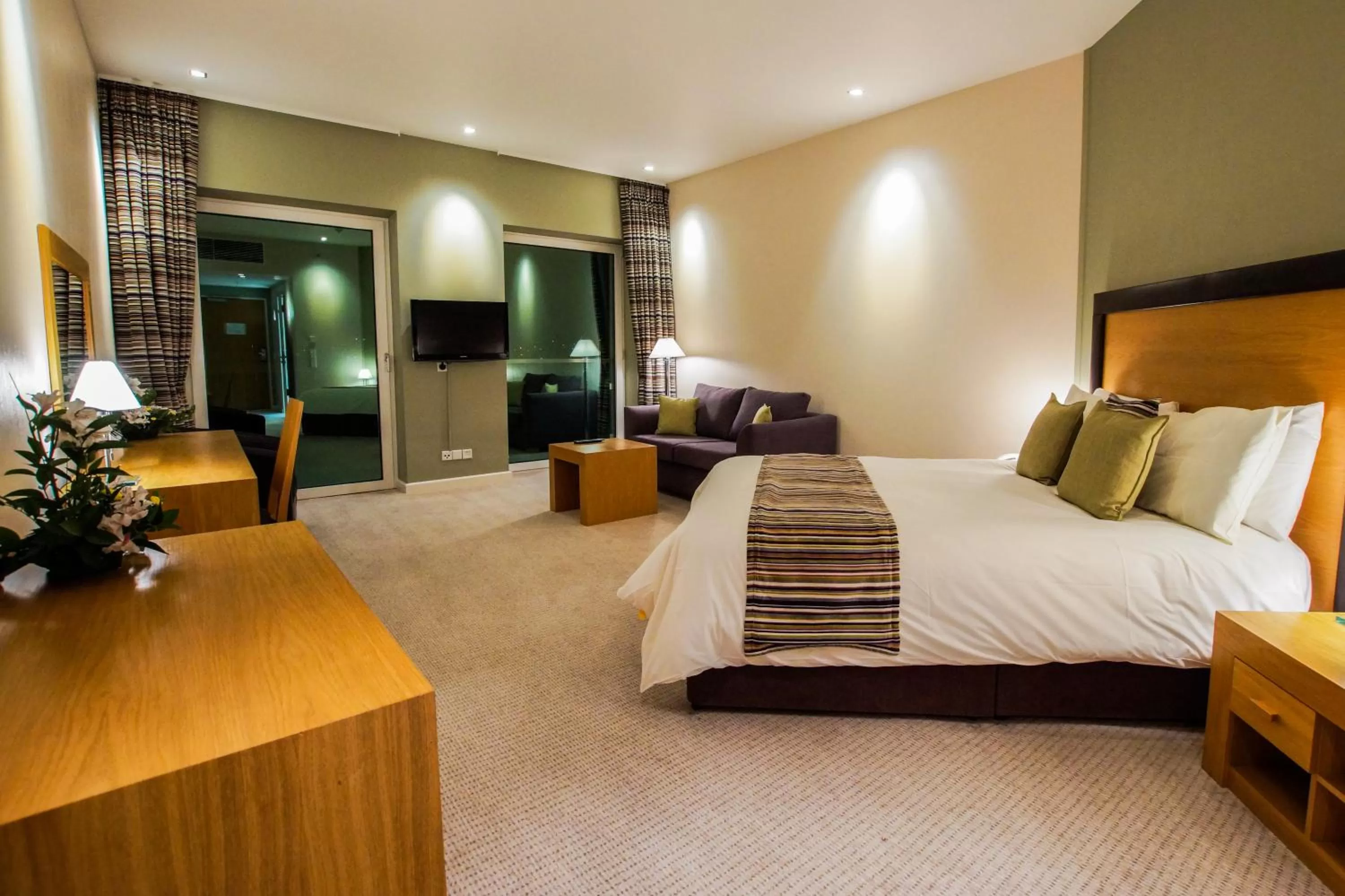 Spa Room with Balcony in Hotel de France