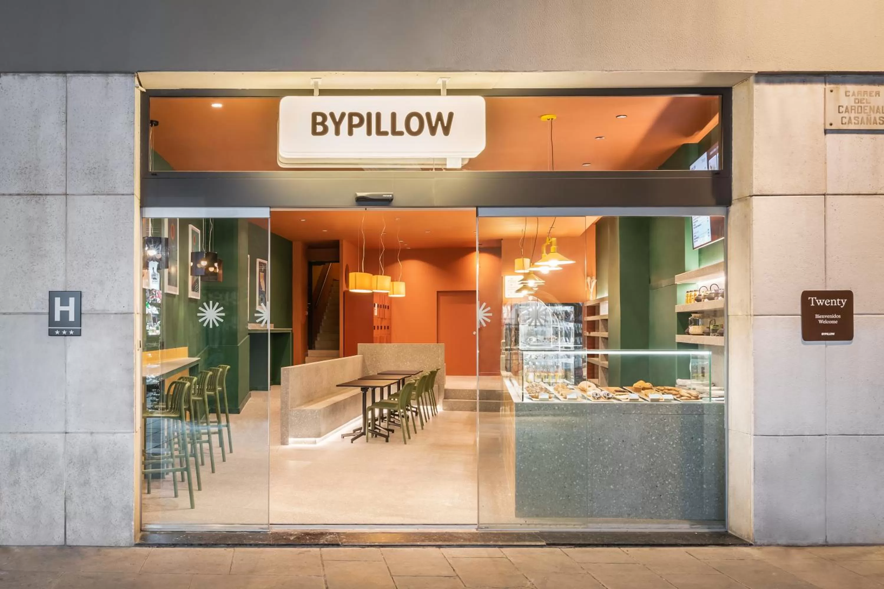 Facade/entrance in BYPILLOW Twenty