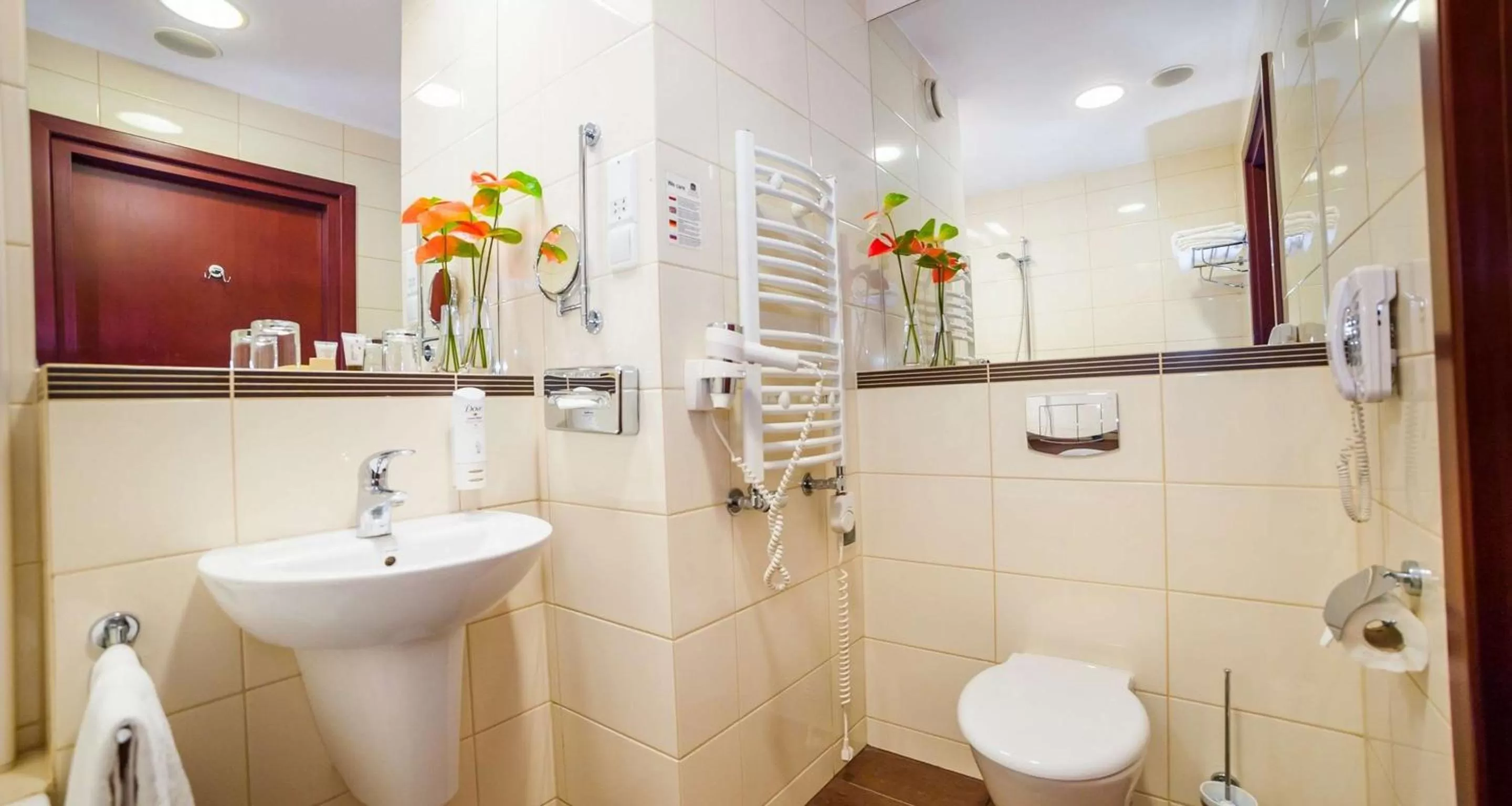 Photo of the whole room in Premier Kraków Hotel