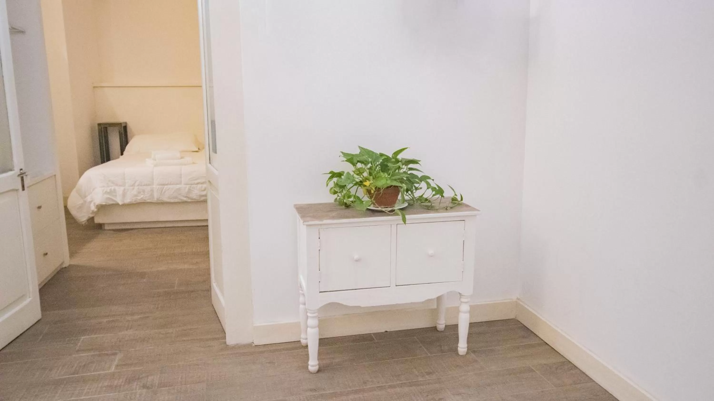 Photo of the whole room, Bed in Casa Balmes