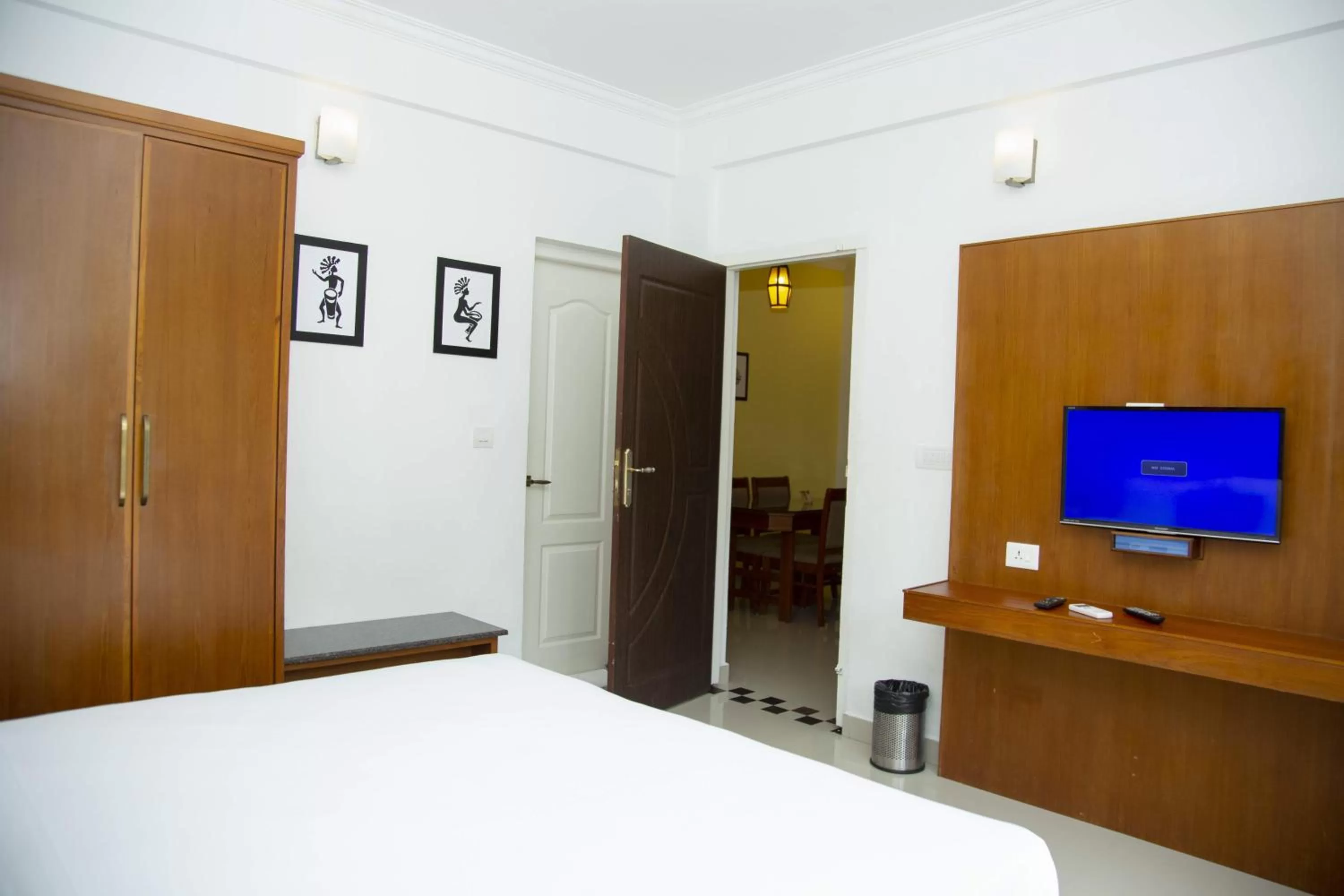 TV and multimedia, Bed in The Fog Munnar (Resort & Spa)