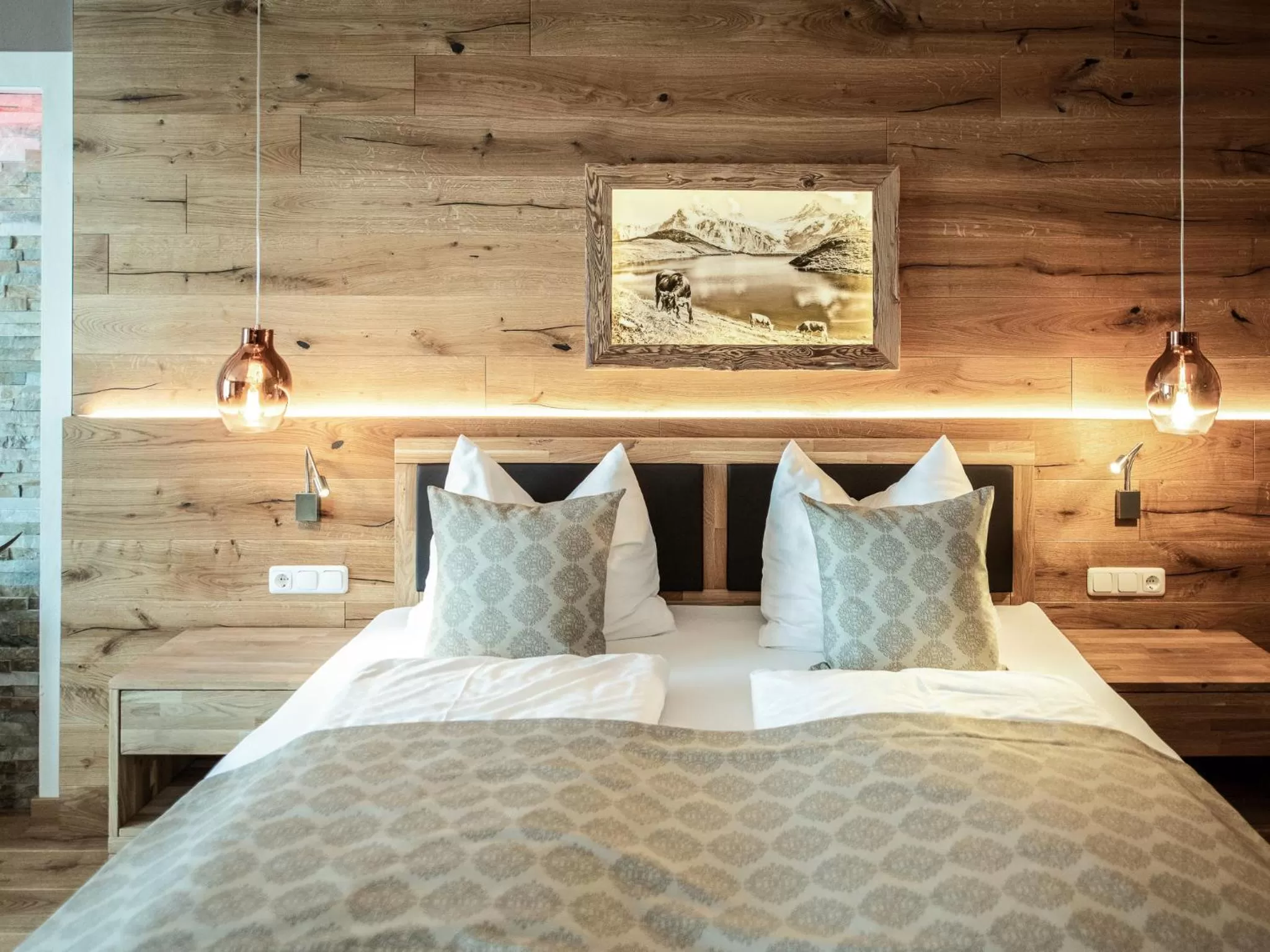 Photo of the whole room, Bed in Hotel Victoria