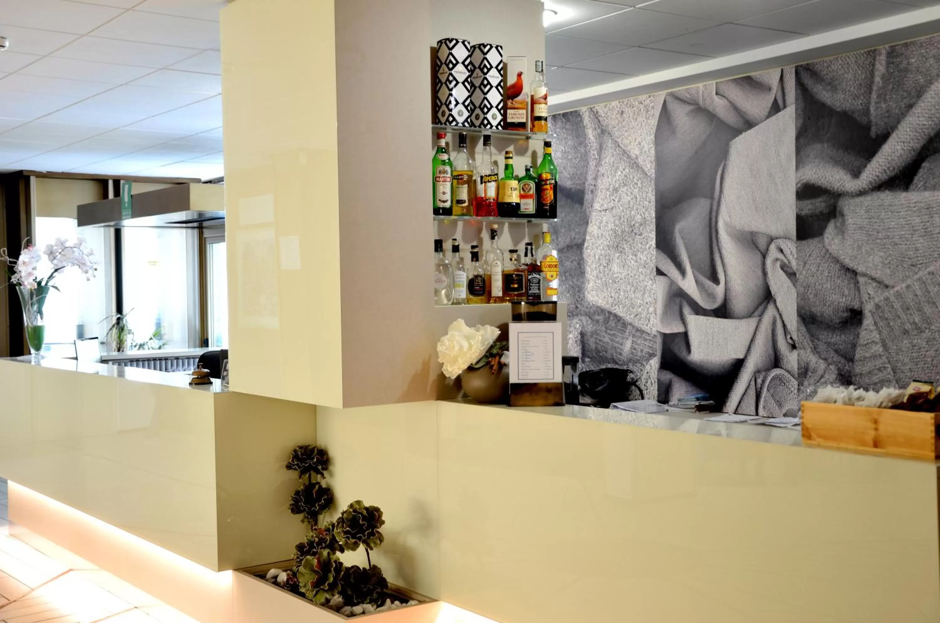 Day in Hotel President