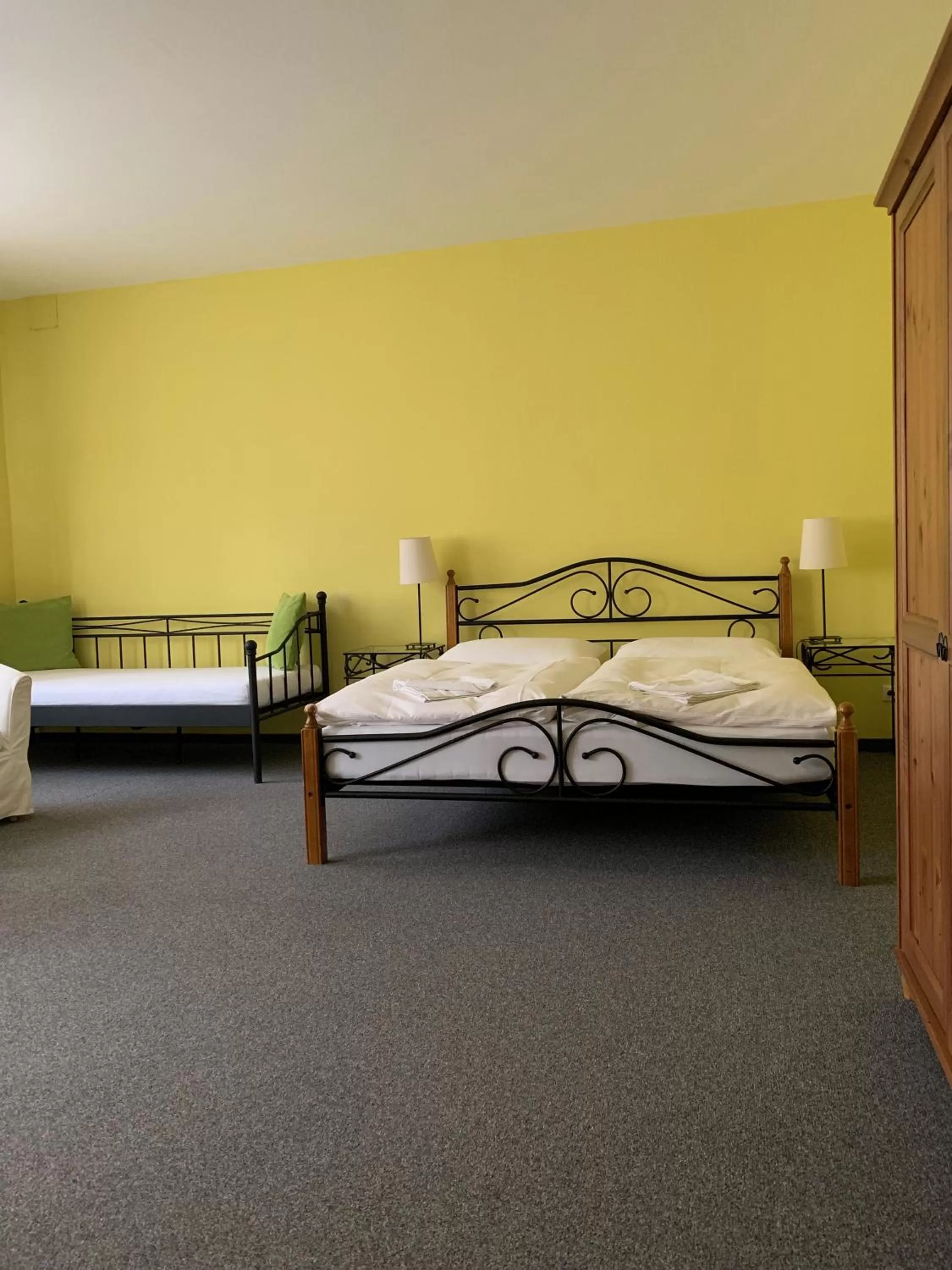 Bed in Apartma La Provence