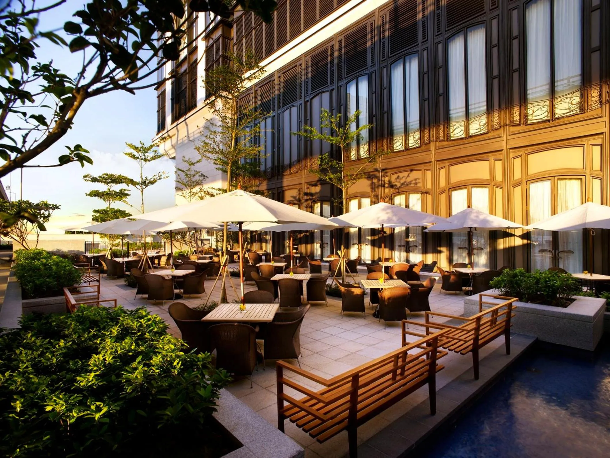 Facade/entrance in Harbour Grand Hong Kong