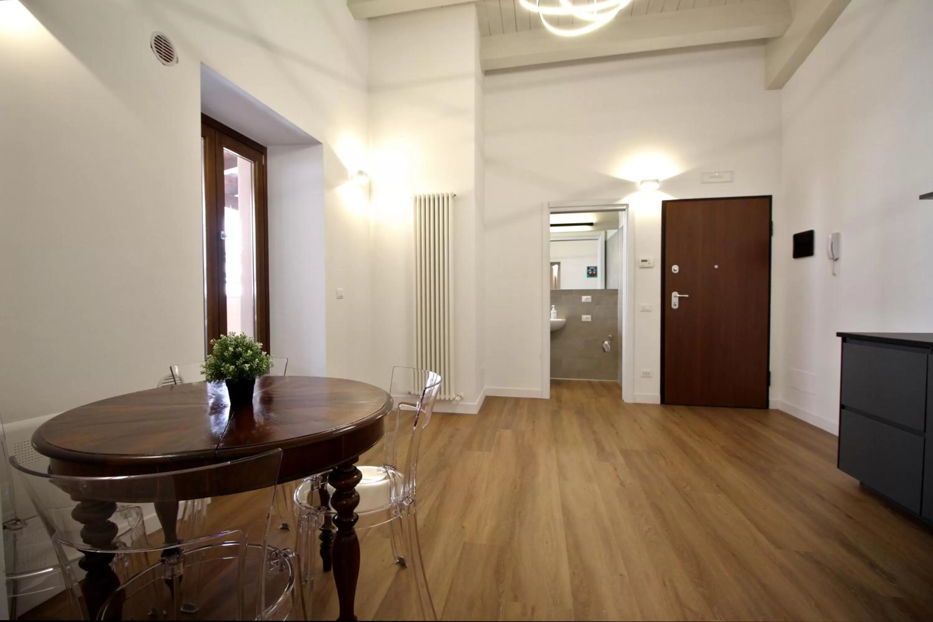 Living room, Dining Area in Casa Maggie