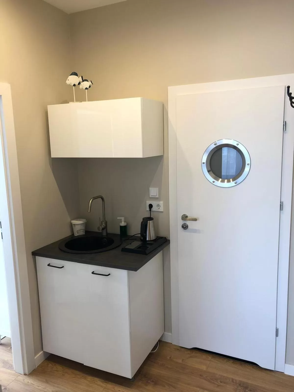 Willa 4 Pory Roku & Uznam