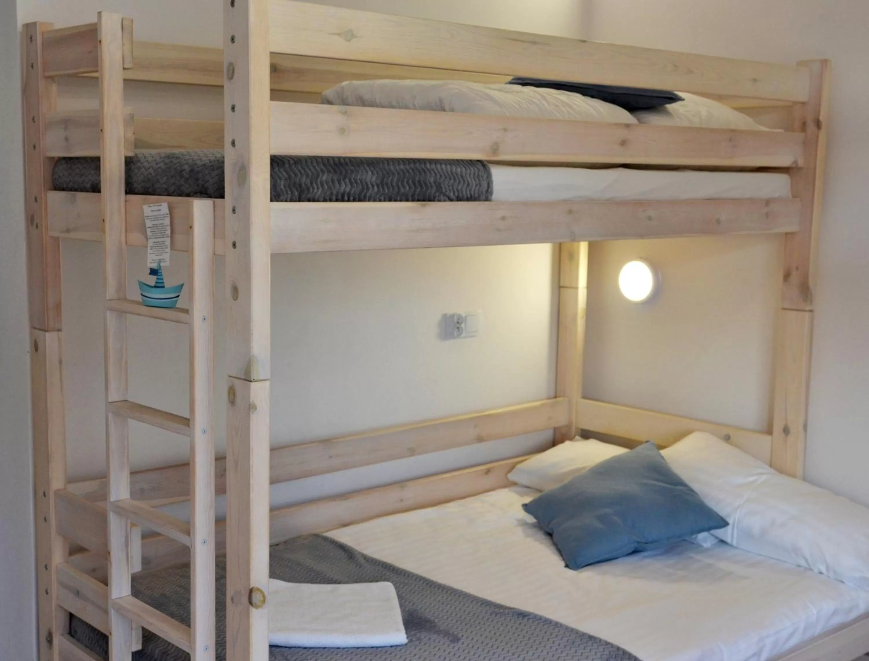 Photo of the whole room, Bunk Bed in Willa ŻeglarSki