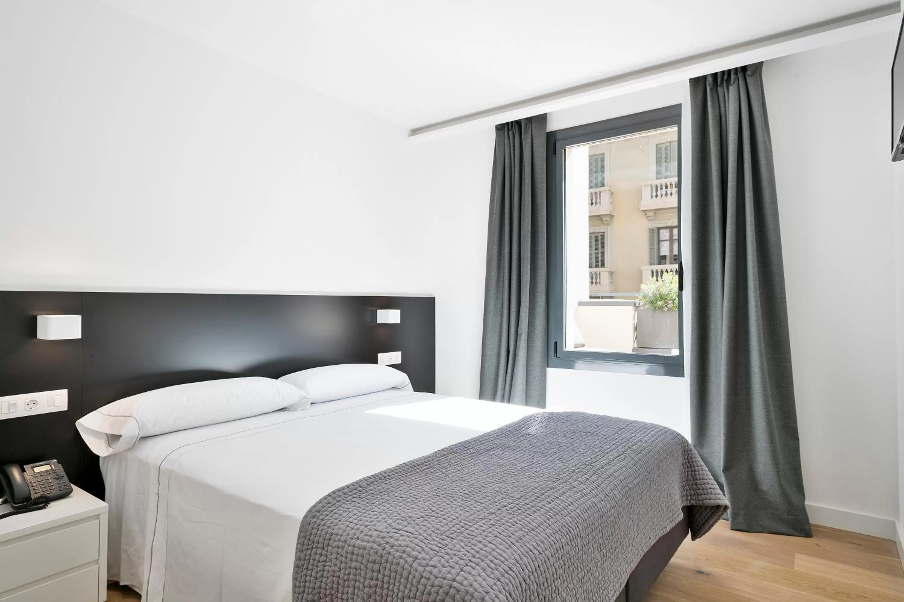 Bed in Murmuri Residence Mercader