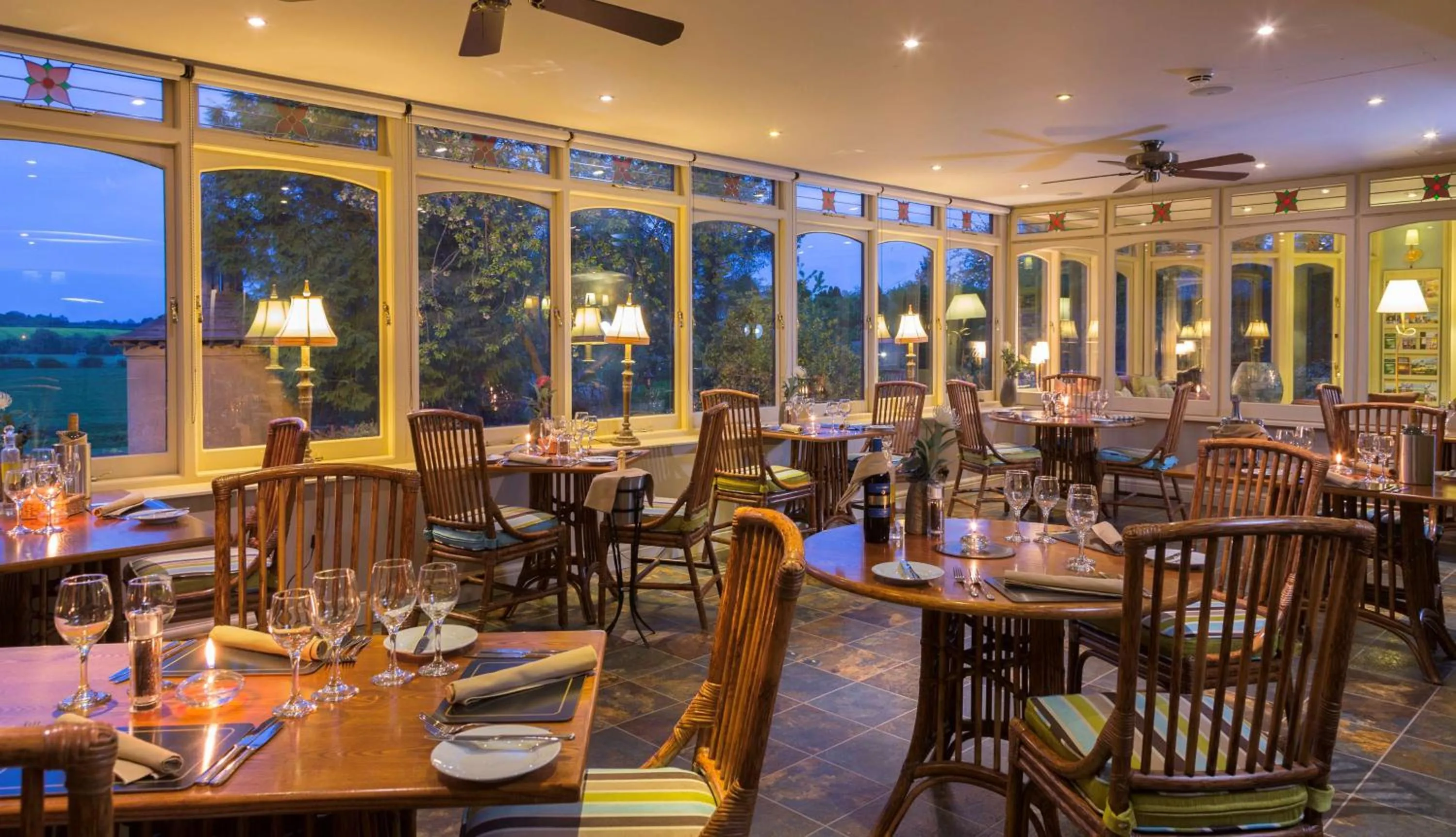Restaurant/places to eat in Best Western Sysonby Knoll Hotel