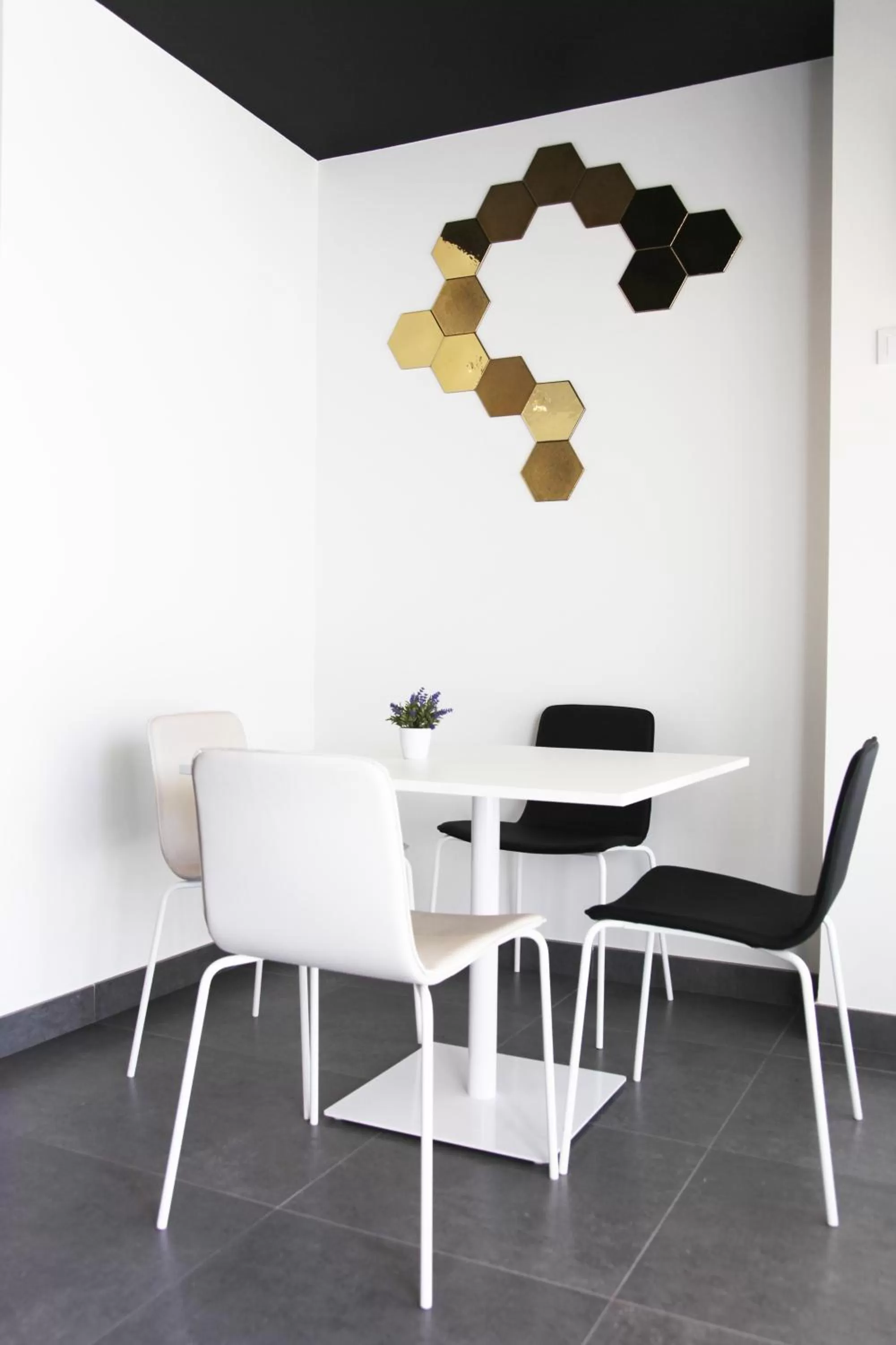 Dining area in Soho Valencia