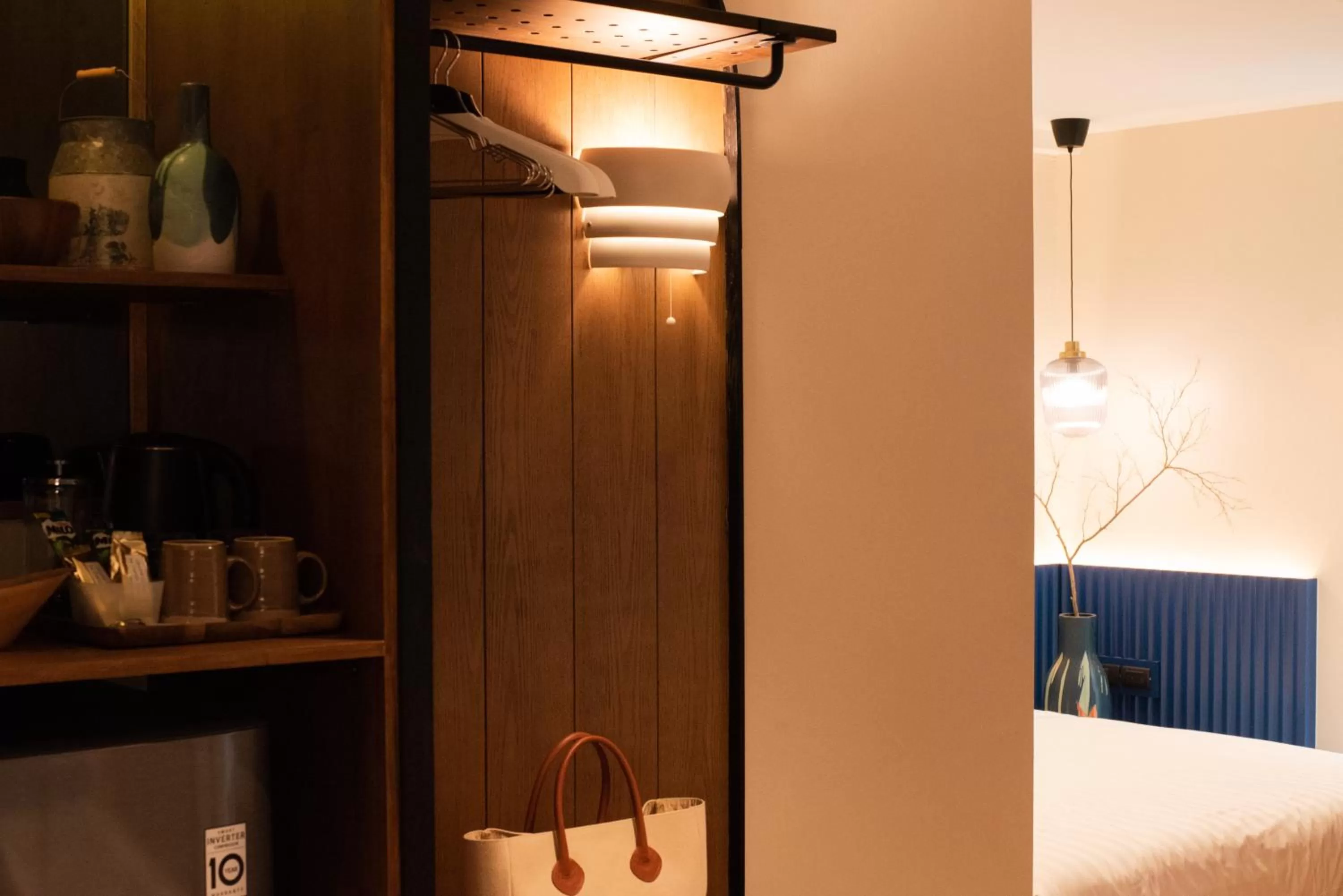 wardrobe, Bed in karaarom hotel