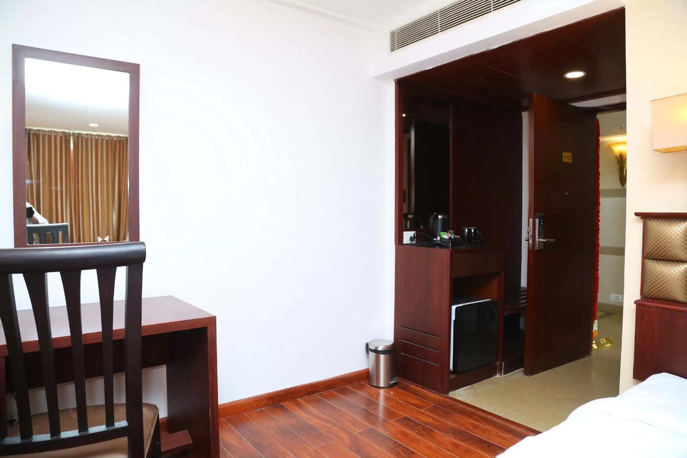 Coffee/tea facilities in Raaj Bhaavan Clarks Inn Chennai