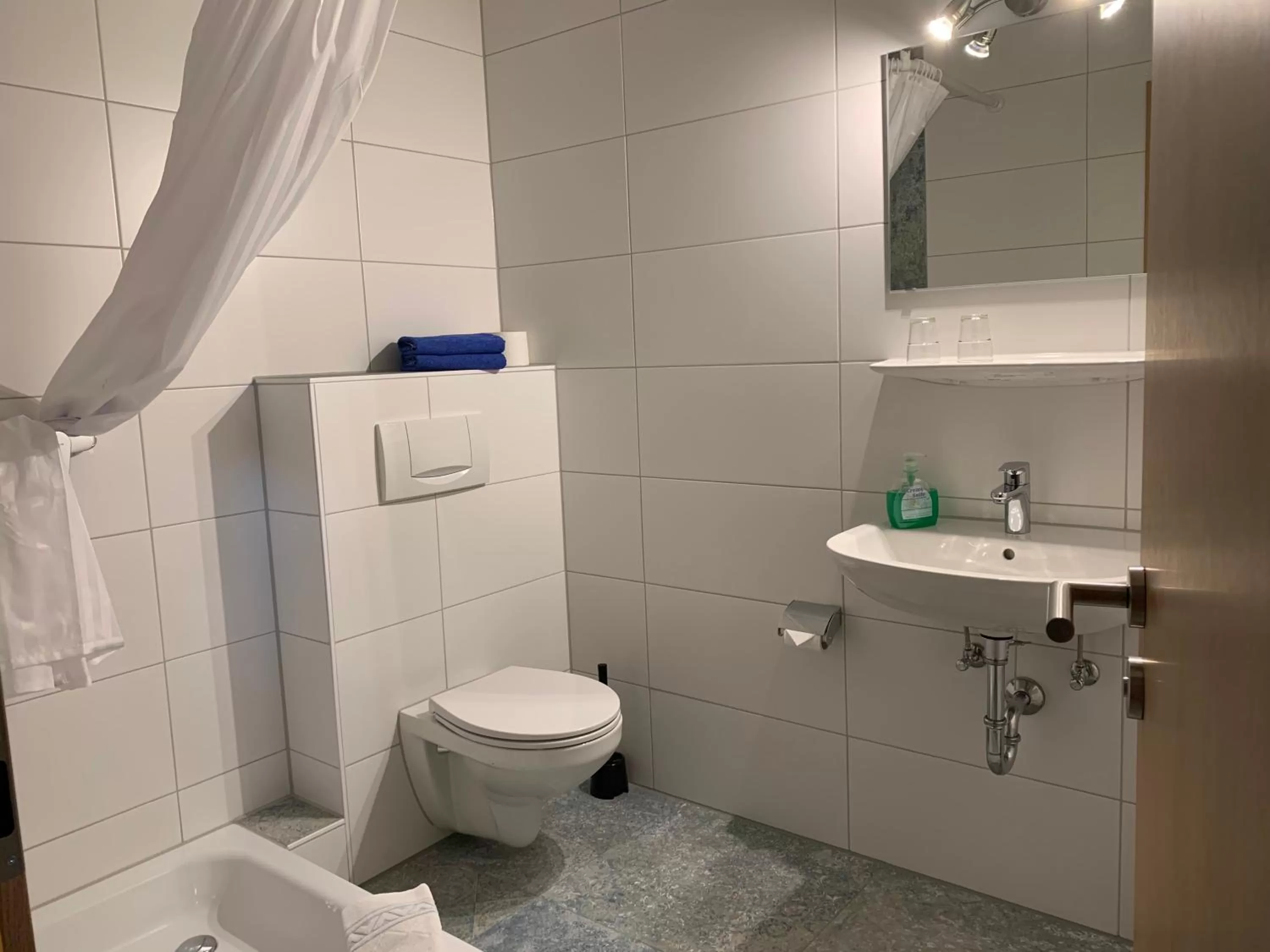 Bathroom in Kubacher Hof