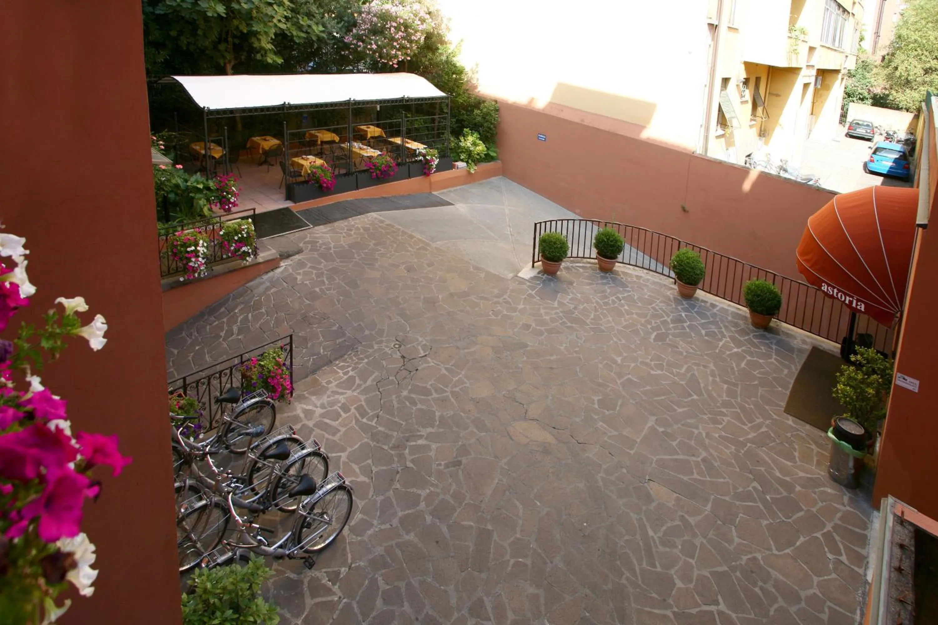 Area and facilities in Hotel Astoria