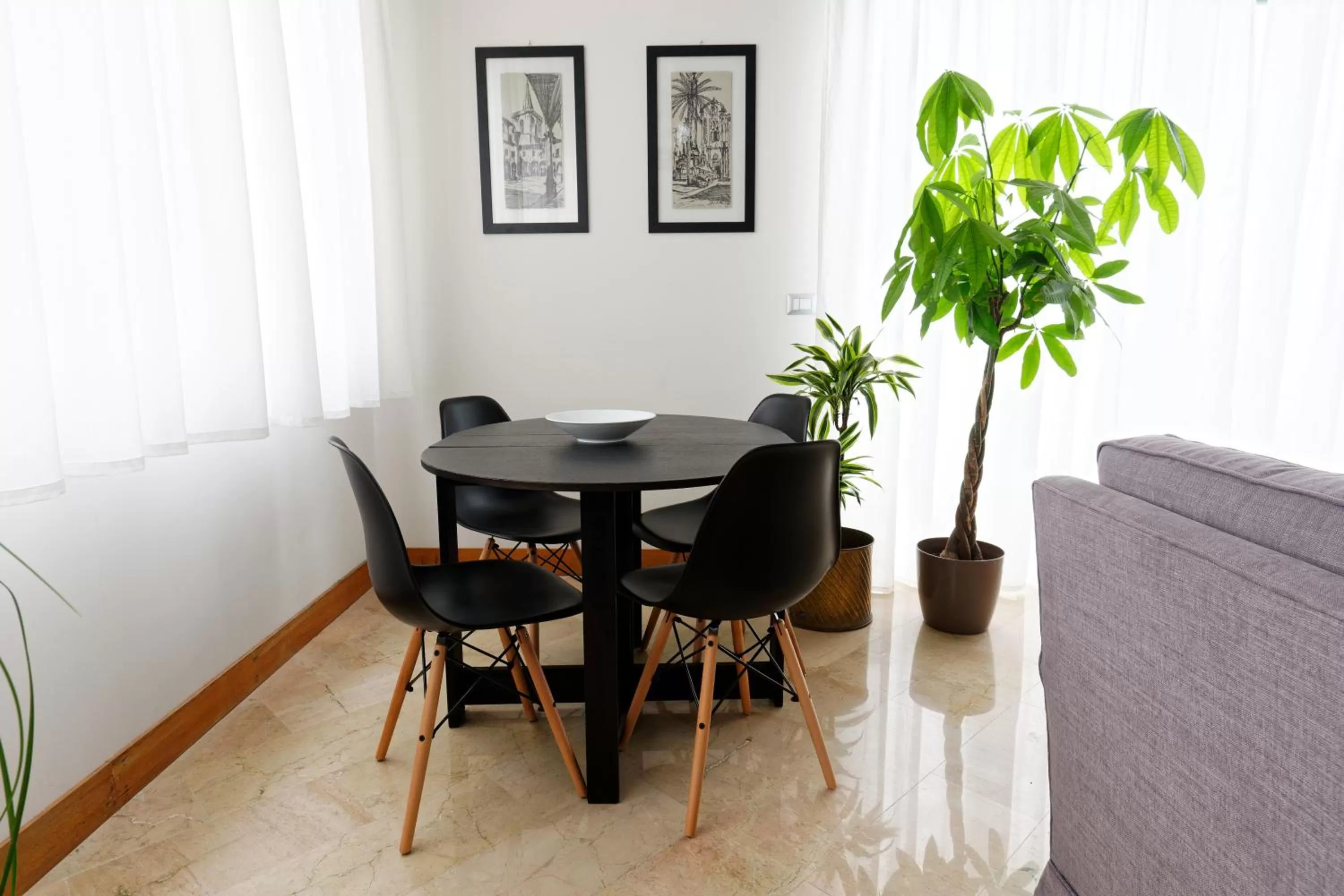 Communal lounge/ TV room in B&B Questa casa non e'un albergo