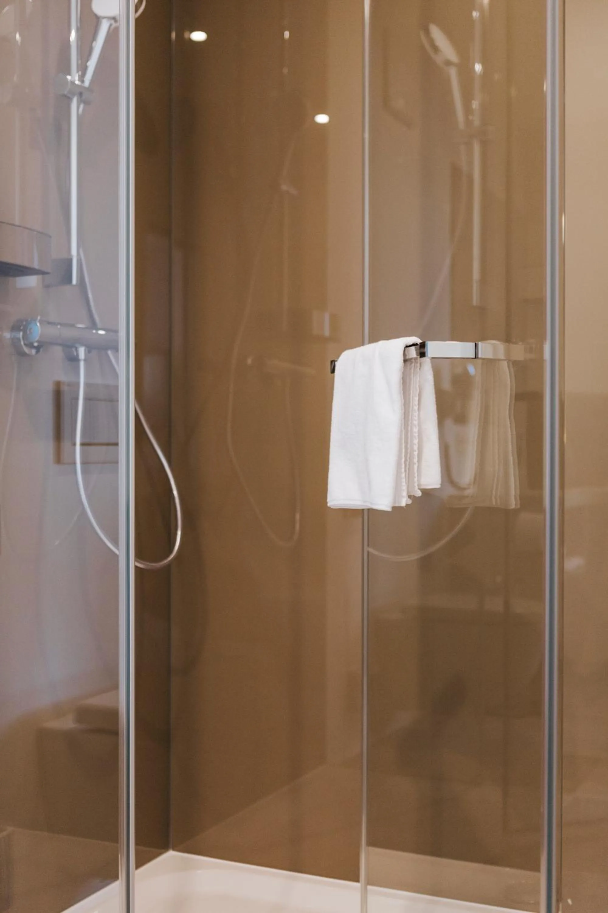 Shower in Sankt Magdalena