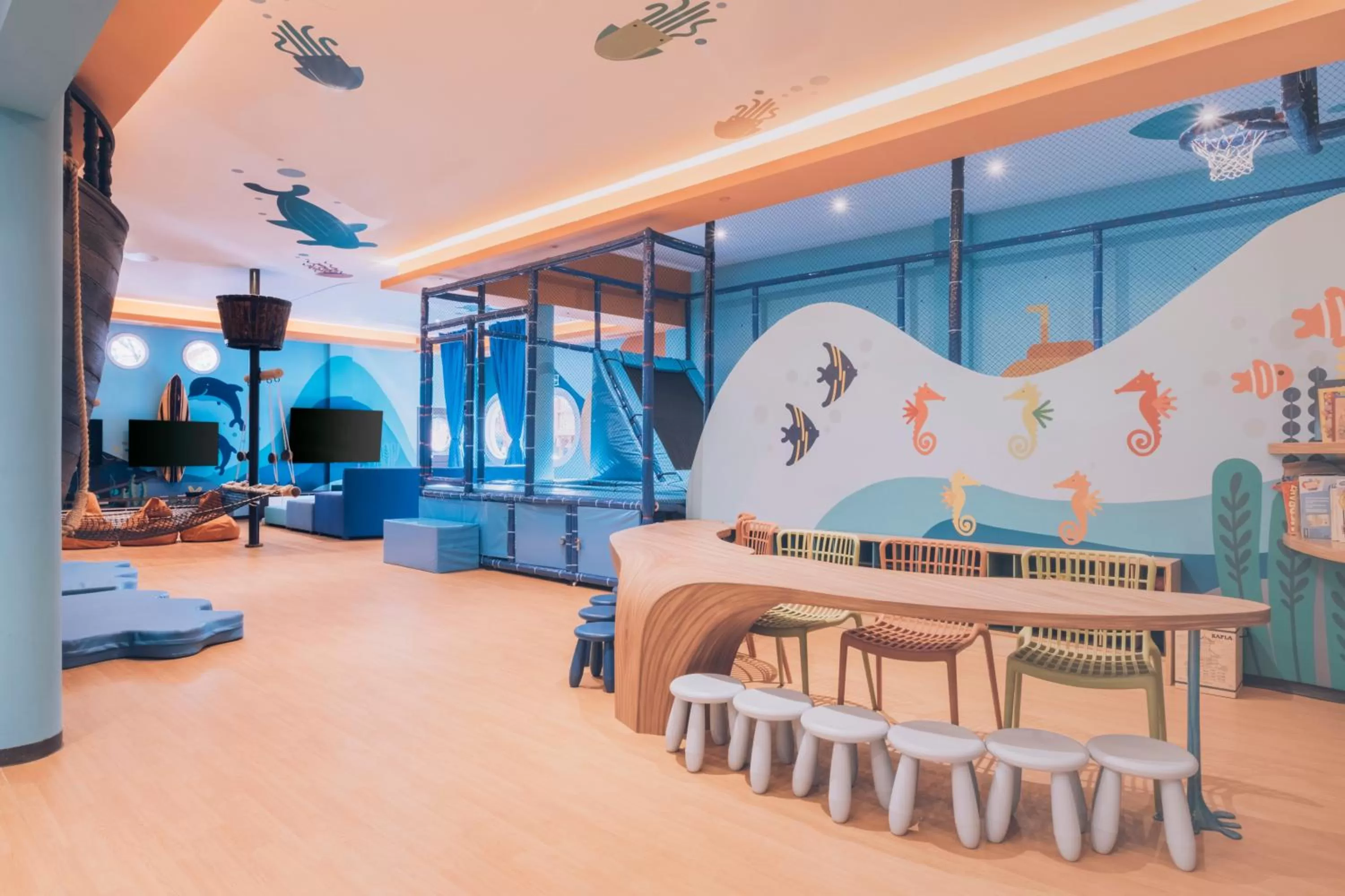 Kids's club in Iberostar Waves Paraíso Beach - All Inclusive